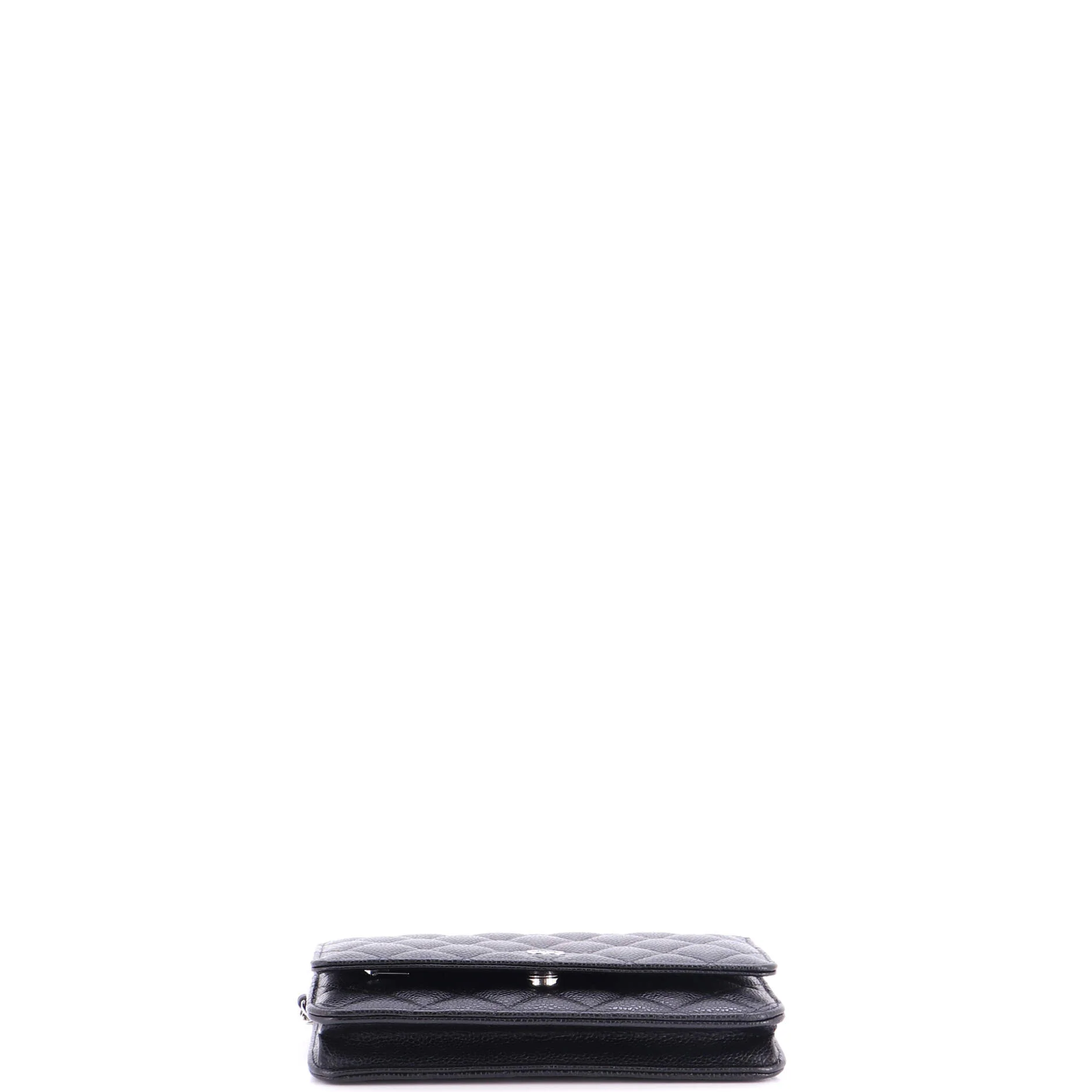 Wallet on Chain Quilted Caviar - Image 4