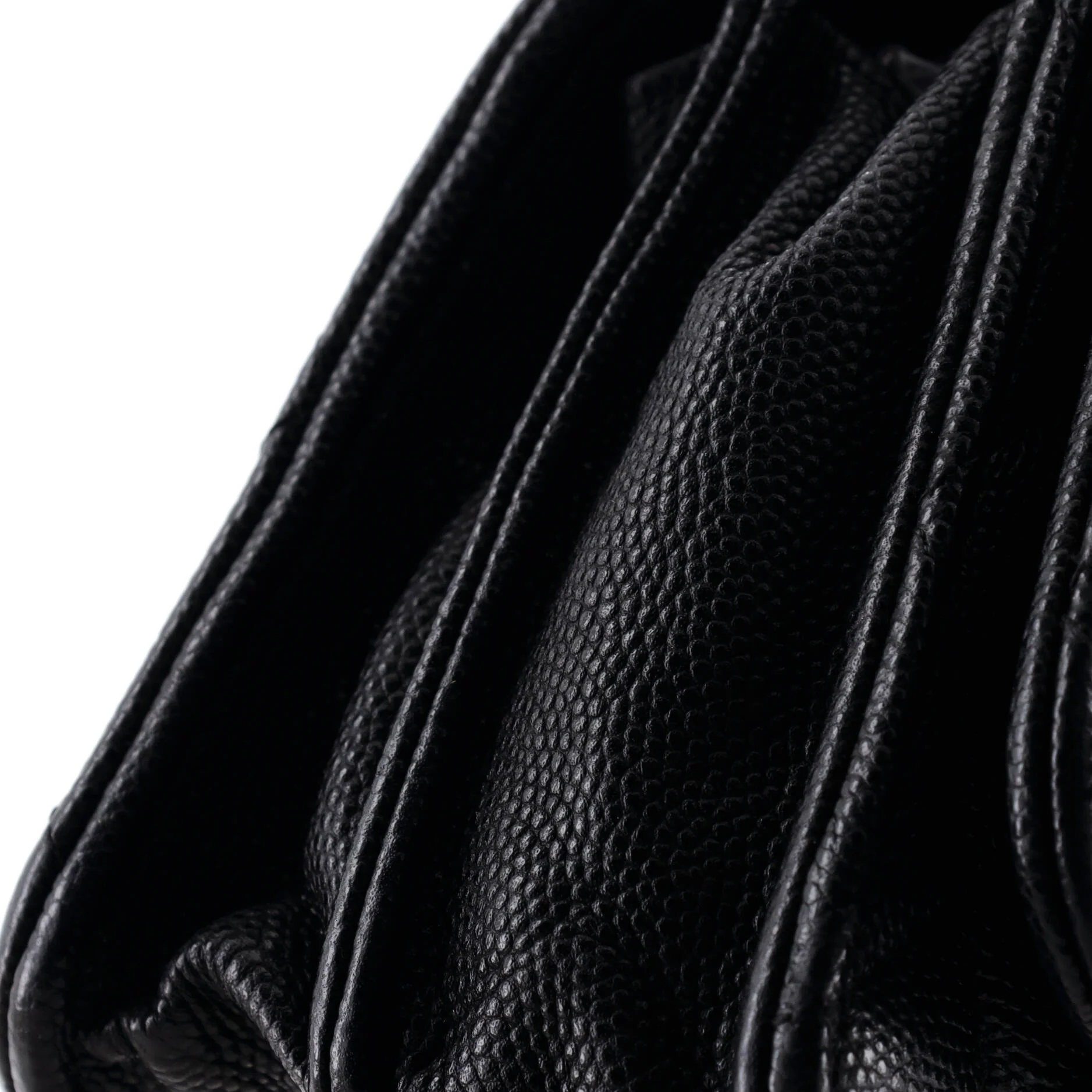 Wallet on Chain Quilted Caviar Mini - Image 6
