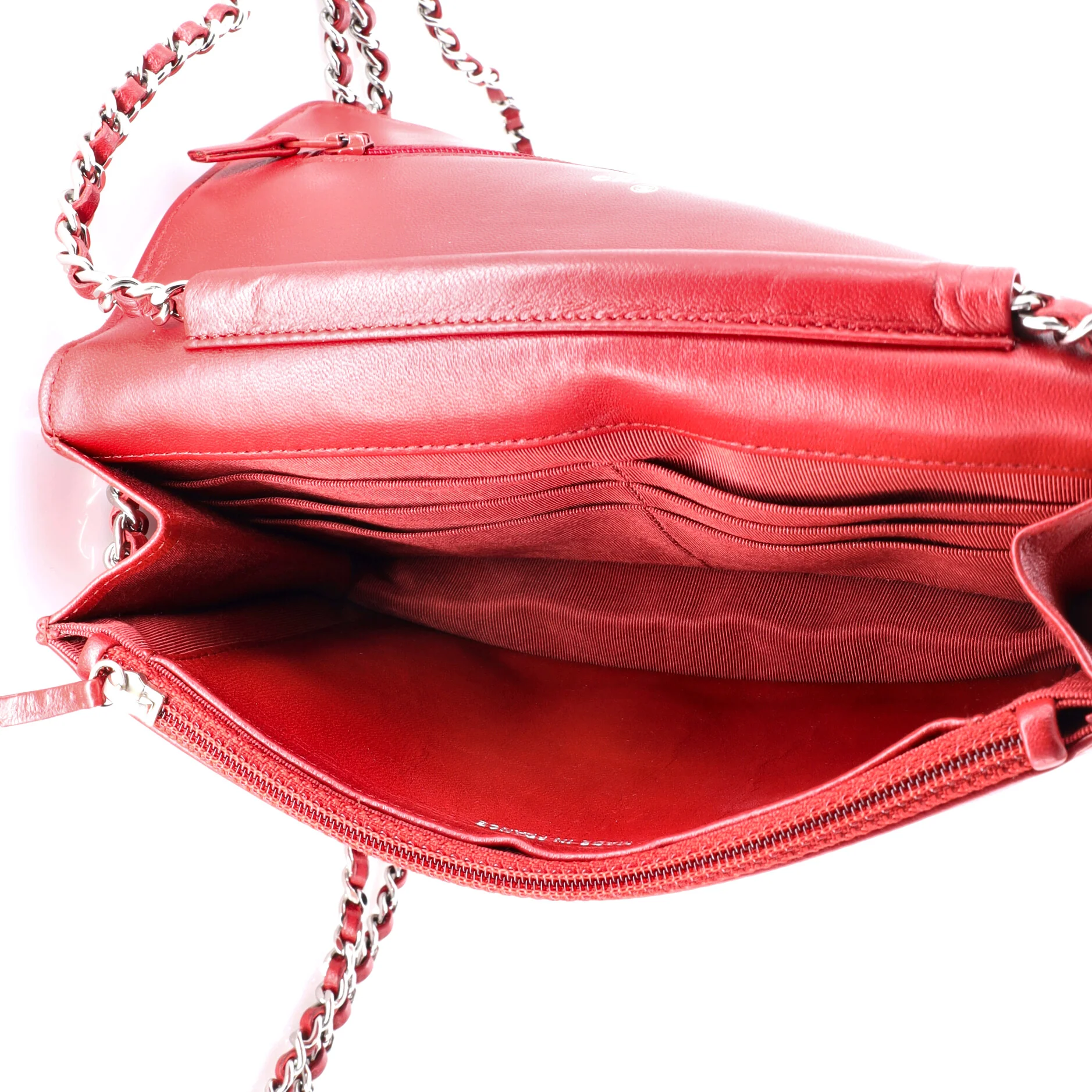 Wallet on Chain Quilted Lambskin - Image 5