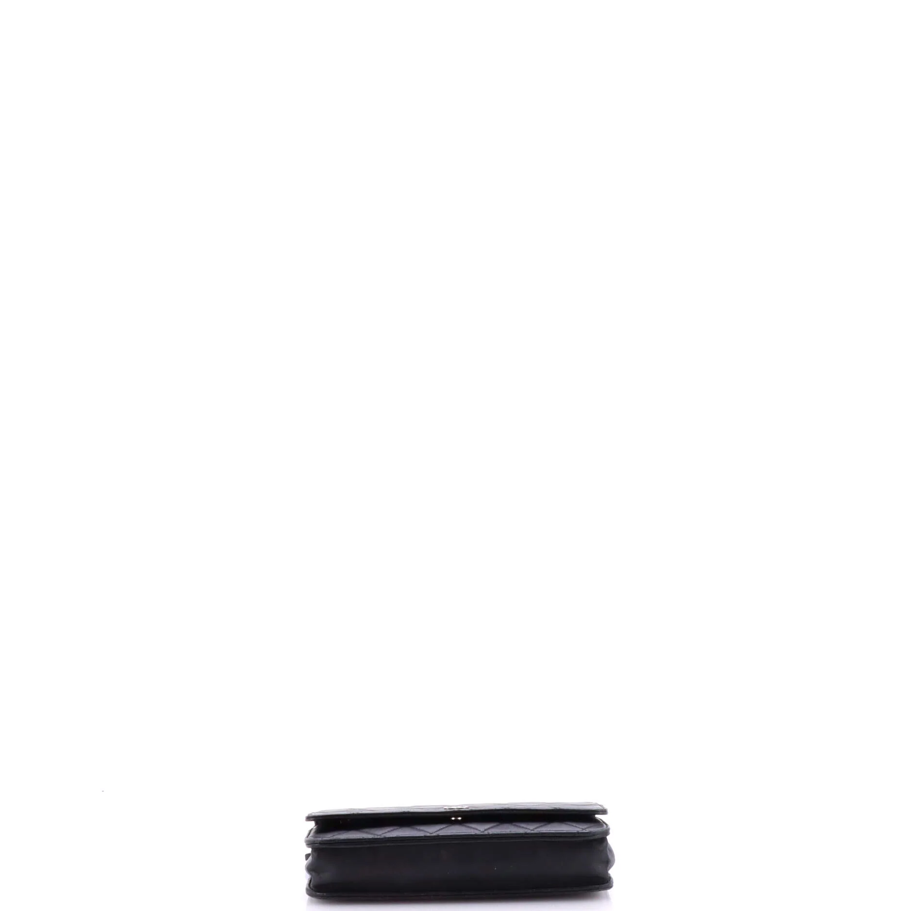 Wallet on Chain Quilted Lambskin - Image 5