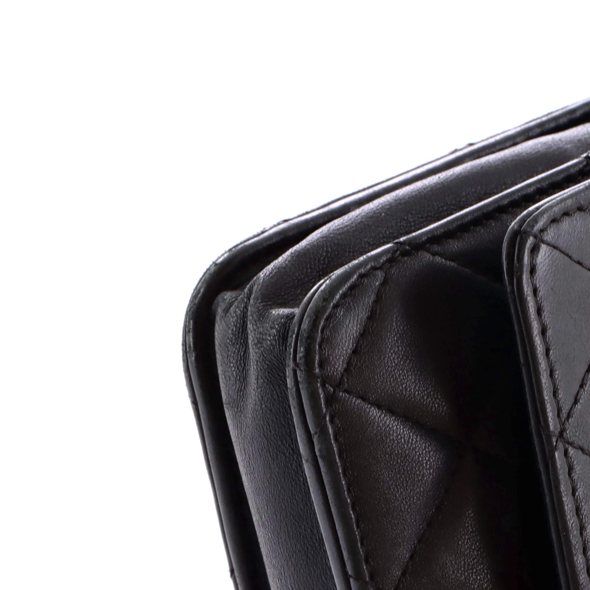 Wallet on Chain Quilted Lambskin - Image 7