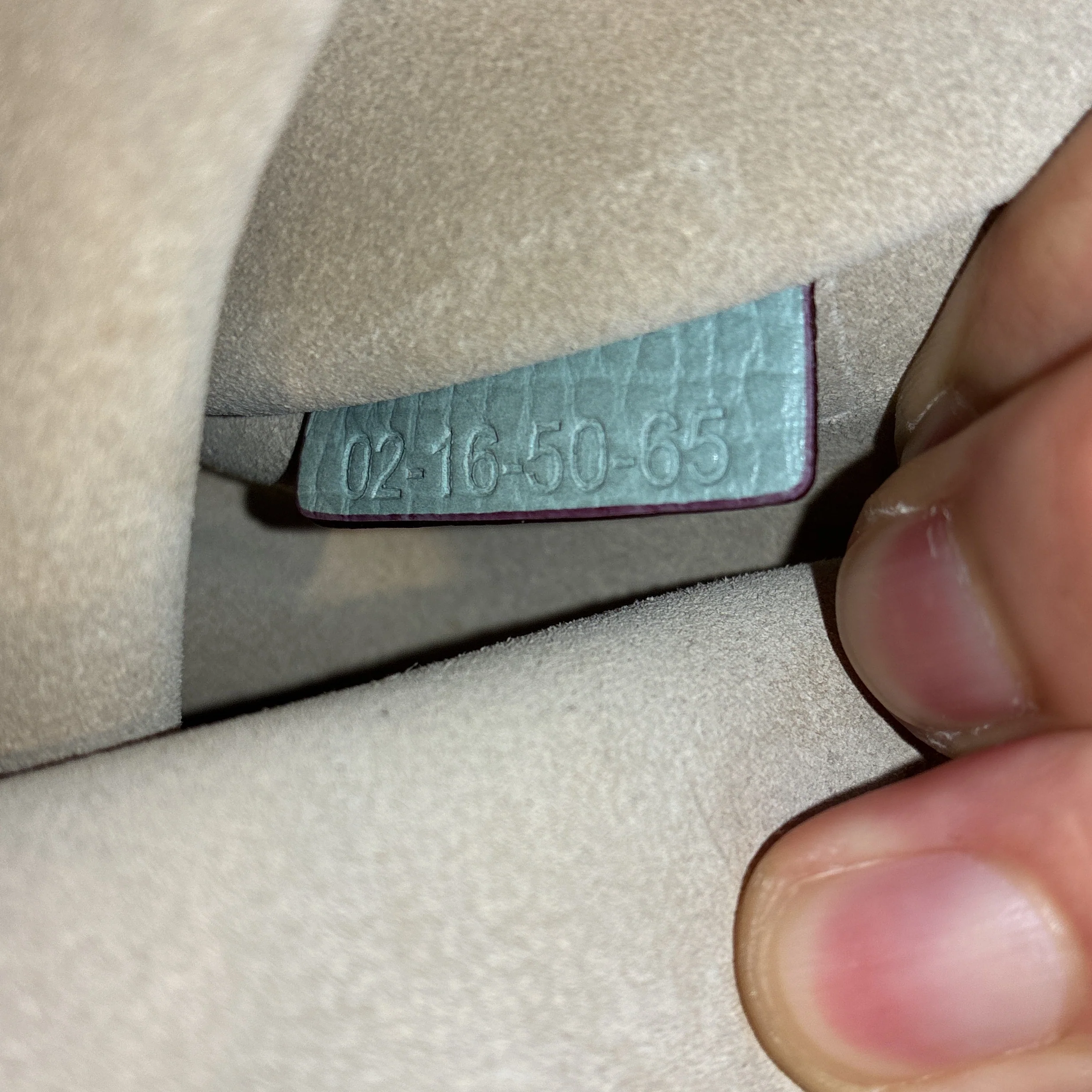 Drew Crossbody Bag Leather Small - Image 7