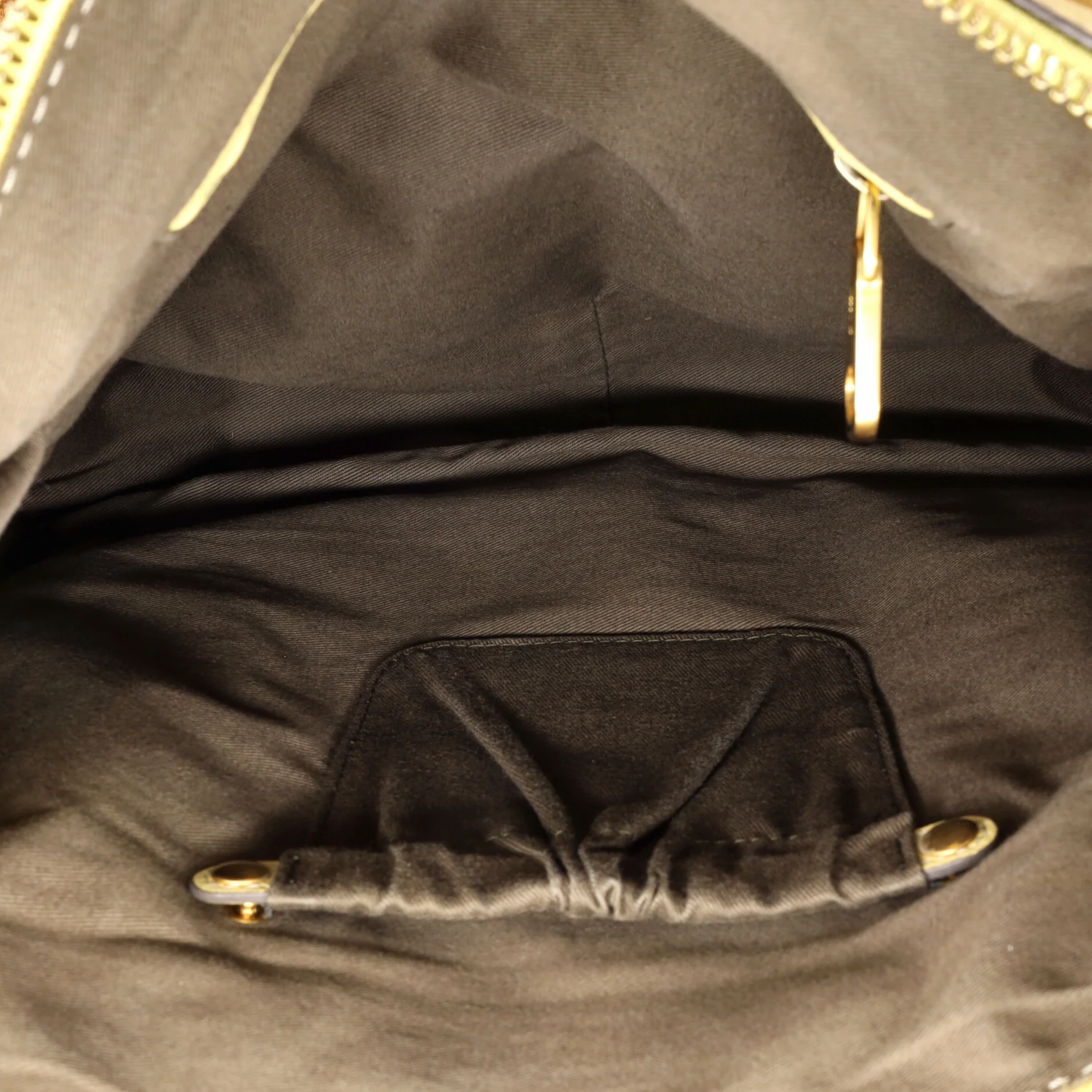 Marcie Shoulder Bag Leather Medium - Image 5