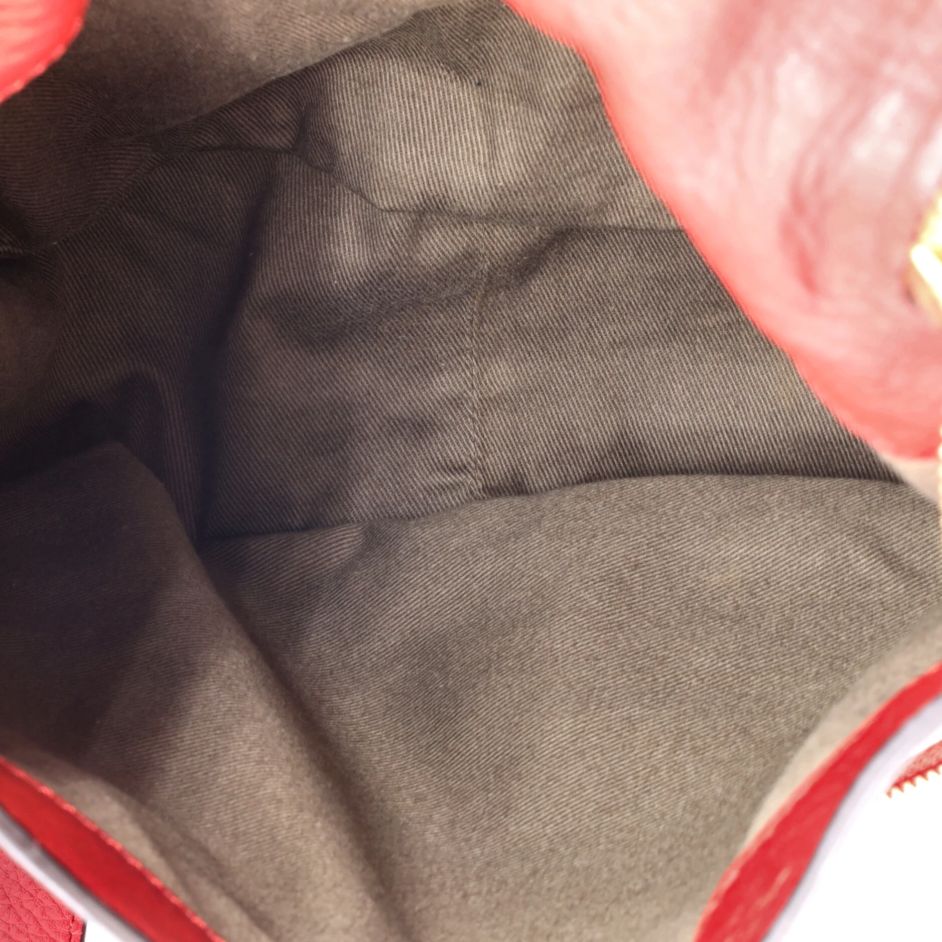 Marcie Zip Crossbody Bag Leather Medium - Image 4