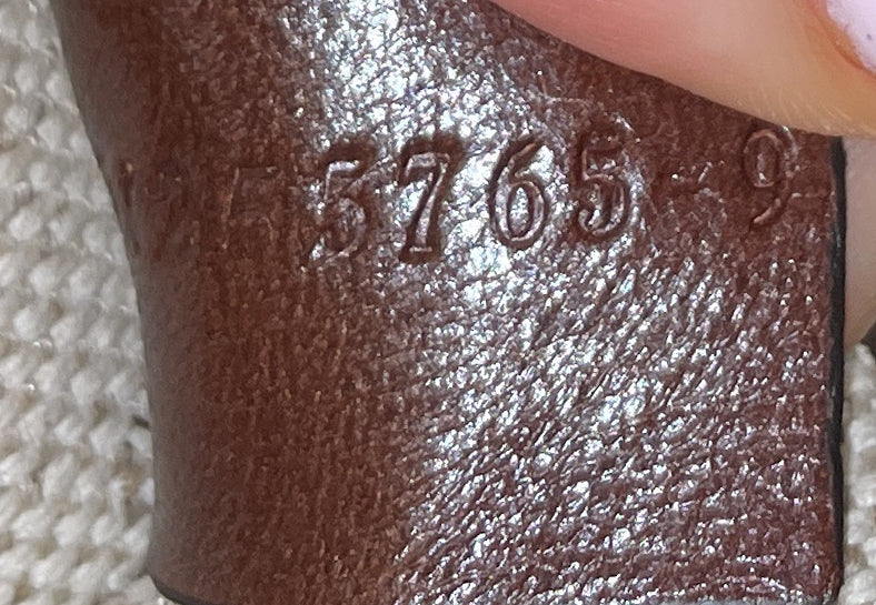 Paraty 24 Handbag Leather Small - Image 6