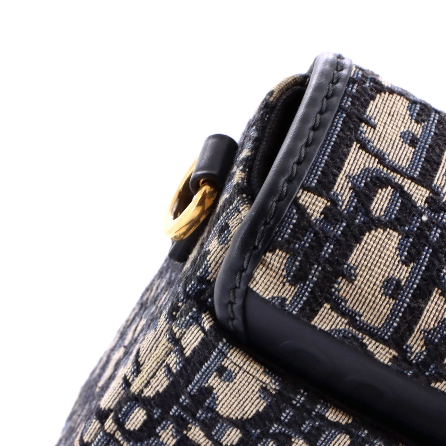 30 Montaigne Box Bag Oblique Canvas - Image 7