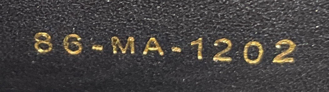 30 Montaigne Chain Flap Bag Leather East West - Image 7