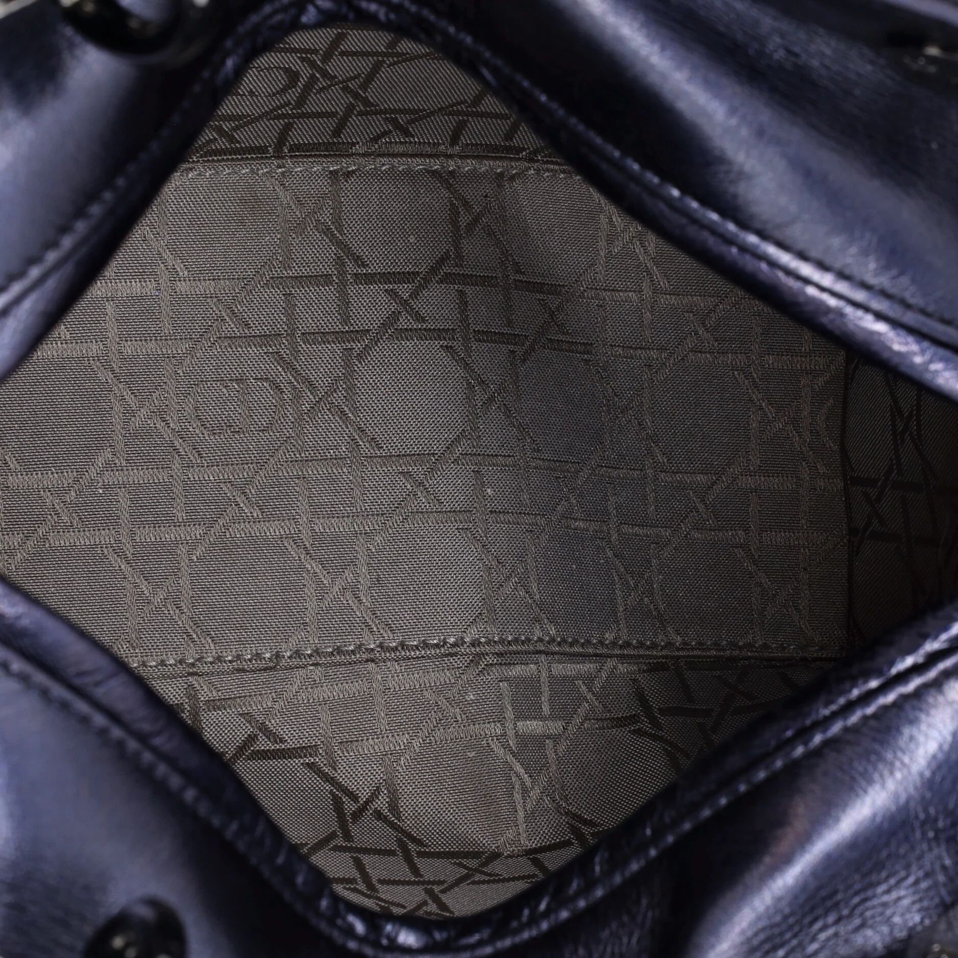 Lady Dior Bag Macrocannage Crinkled Calfskin Medium - Image 5