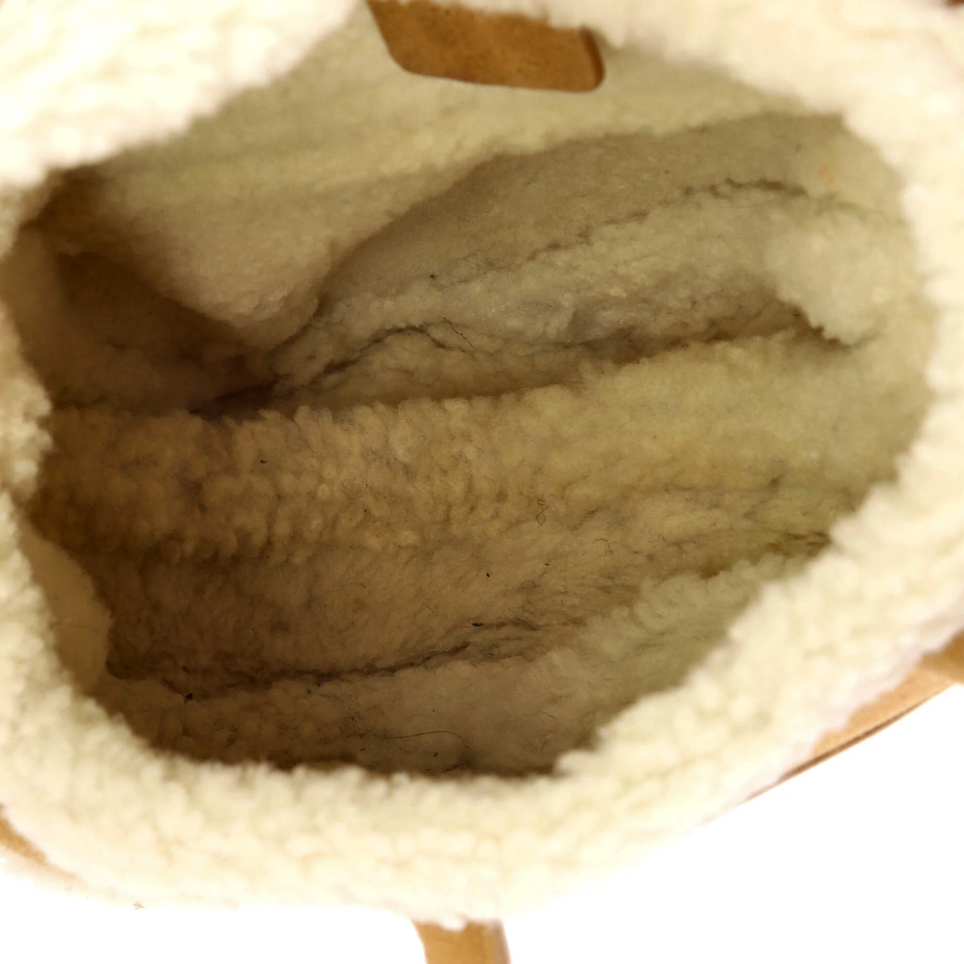 Saddle Bag Shearling Medium - Image 5
