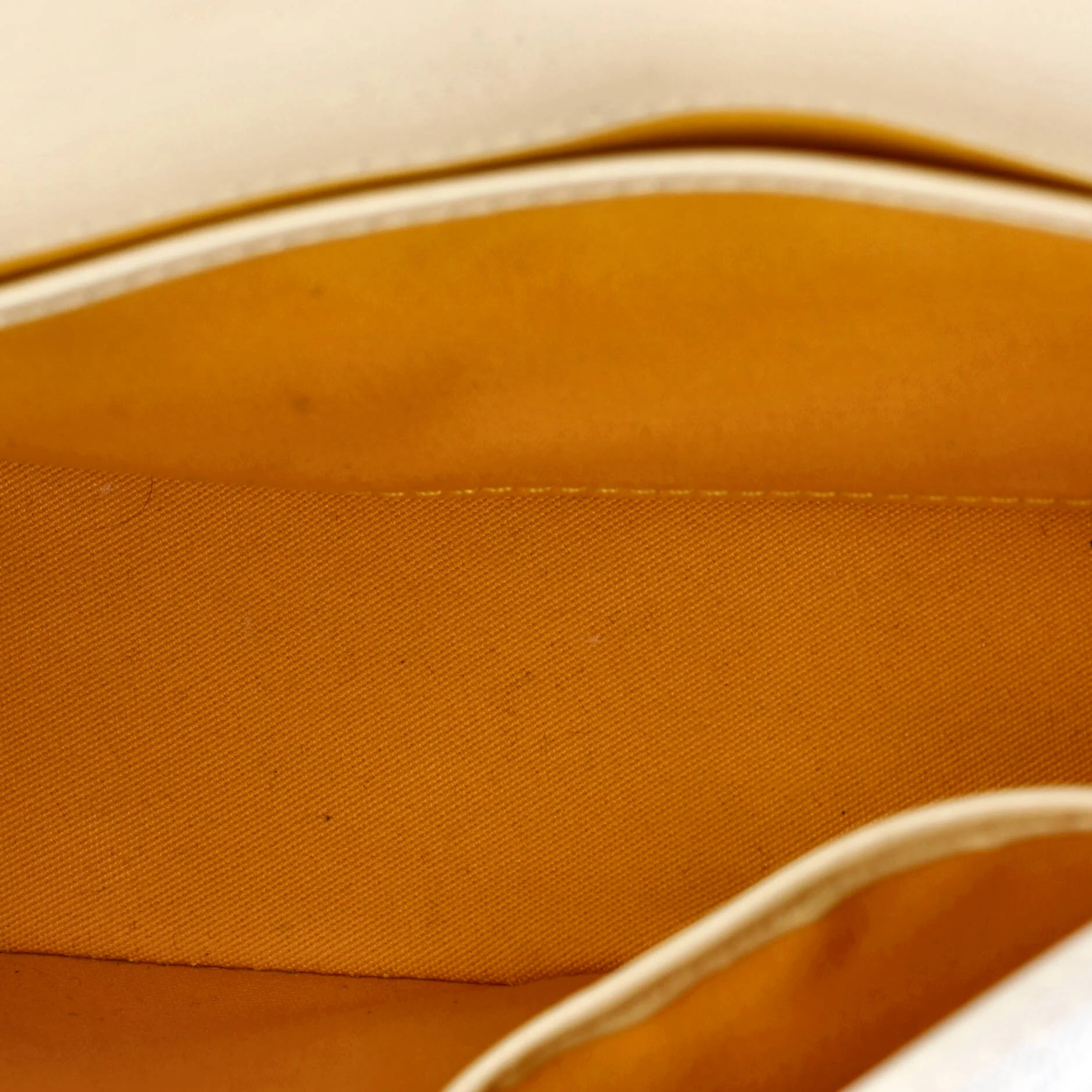 Belvedere II Messenger Bag Coated Canvas PM - Image 5
