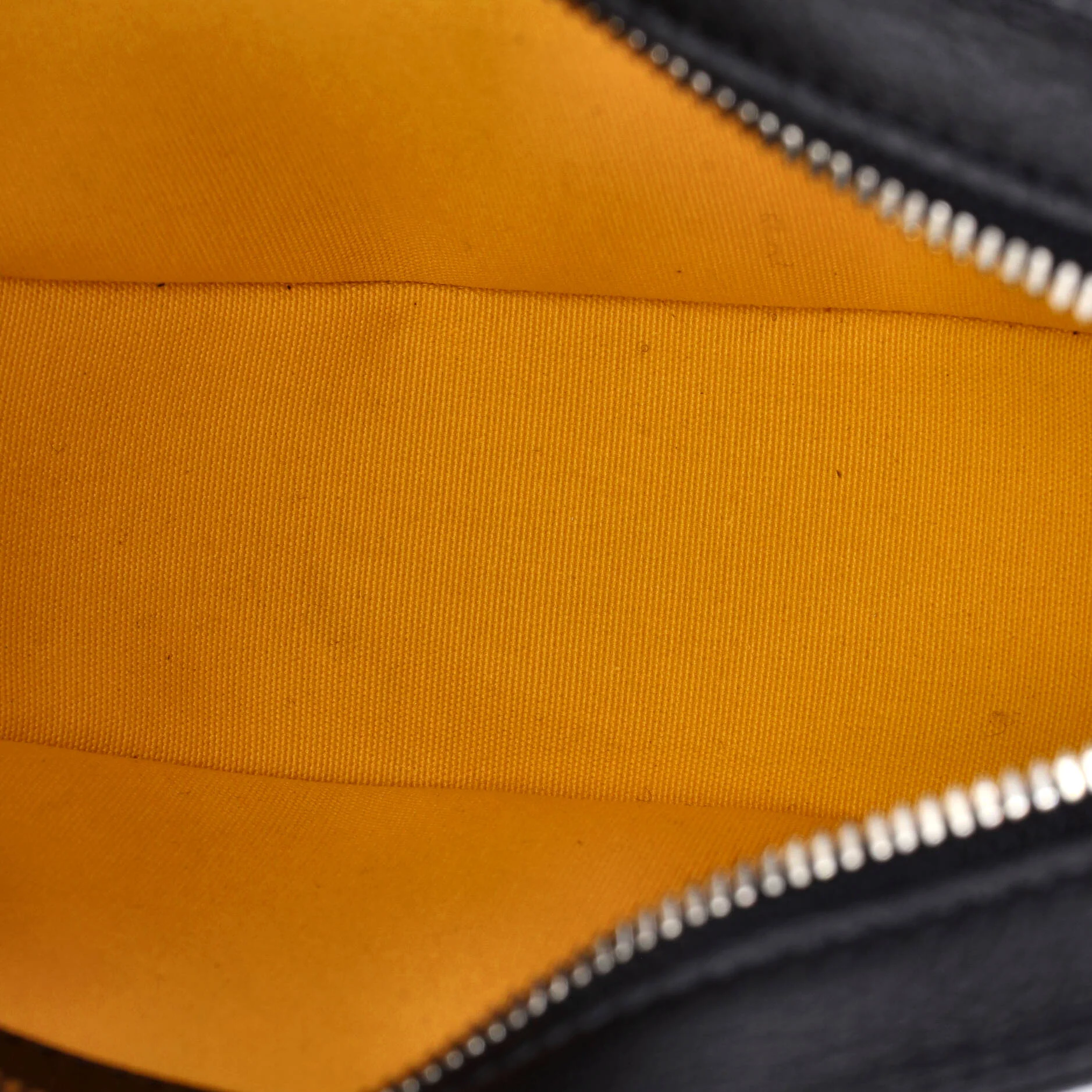 Hirondelle Shoulder Bag Coated Canvas and Leather - Image 5
