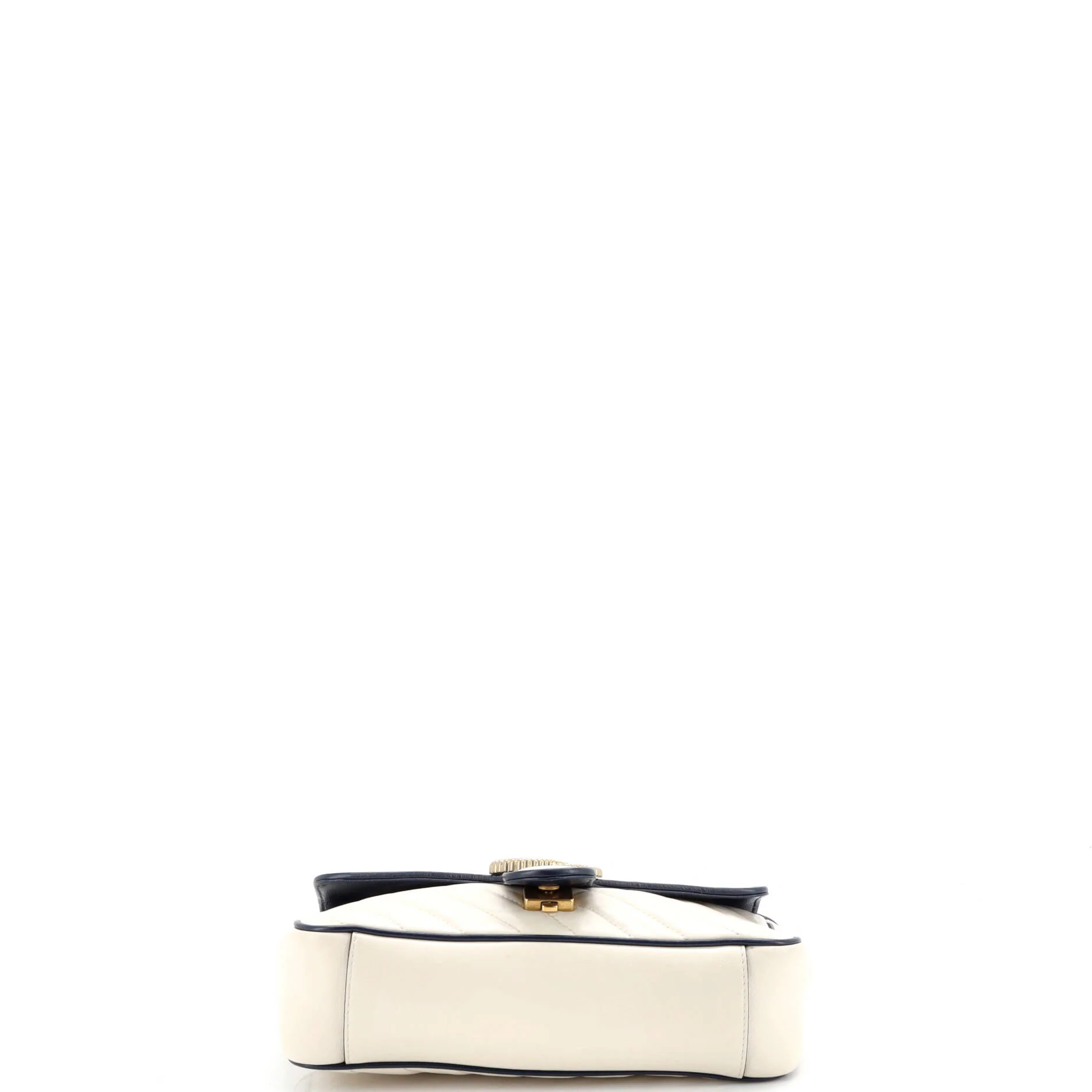 GG Marmont Flap Bag Diagonal Quilted Leather Small - Image 4