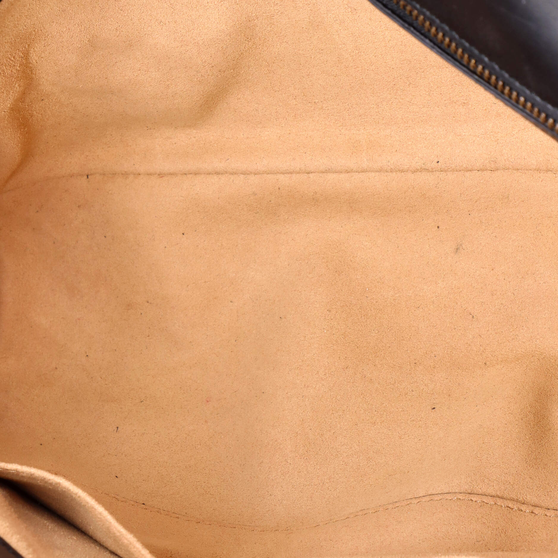 GG Marmont Flap Bag Studded Matelasse Leather Medium - Image 5