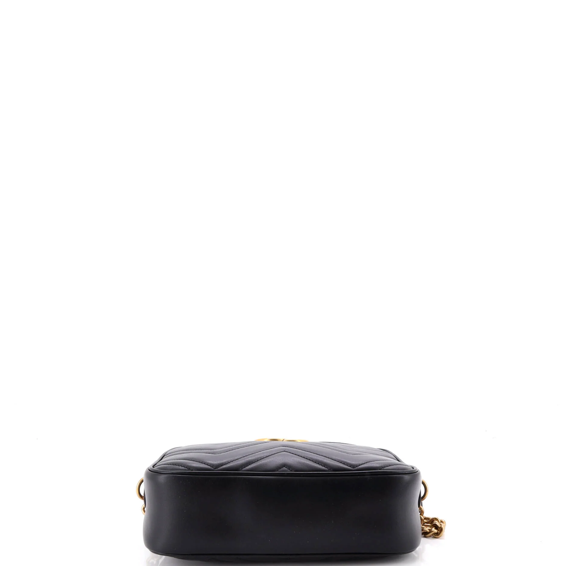 GG Marmont Shoulder Bag Matelasse Leather Small - Image 4