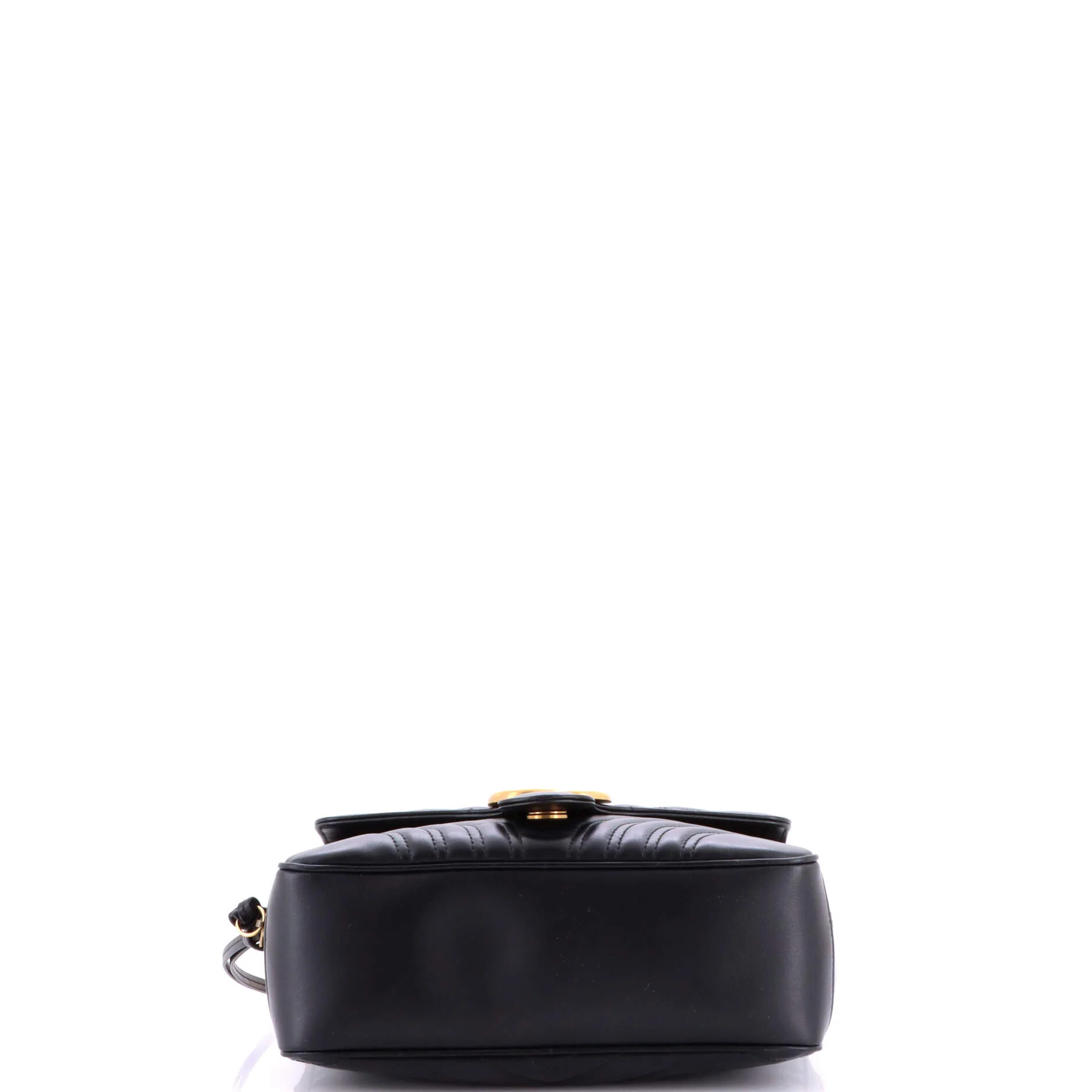 GG Marmont Zip Around Camera Bag Matelasse Leather Small - Image 4