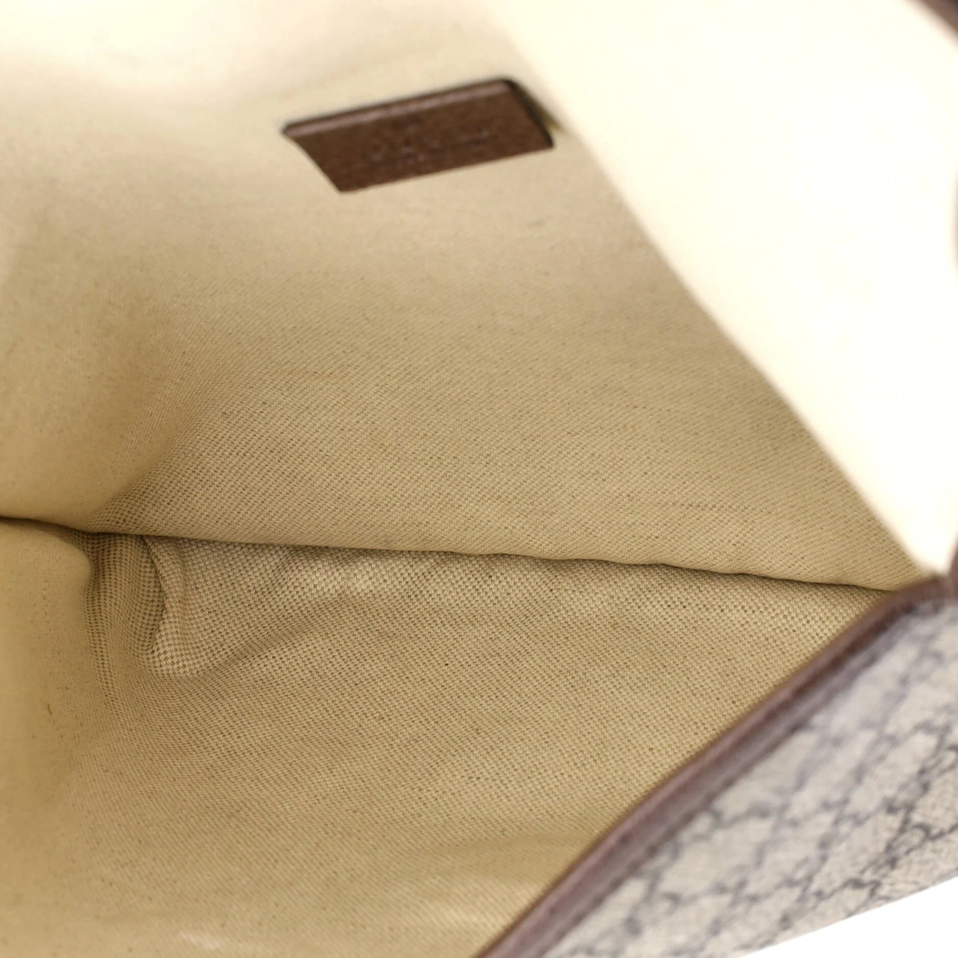 Neo Vintage Envelope Messenger GG Coated Canvas Medium - Image 5