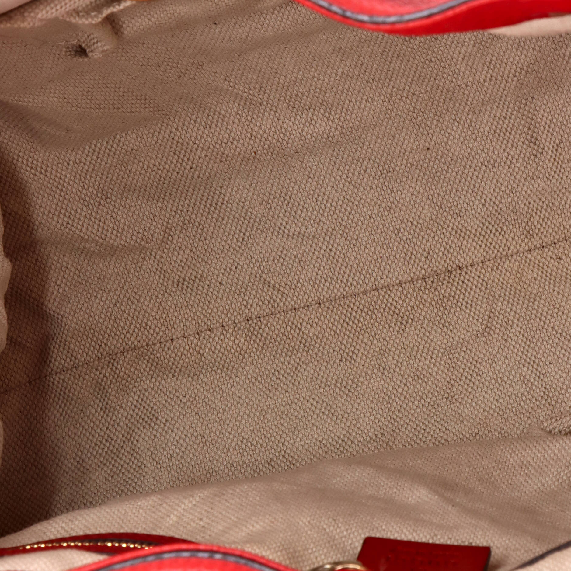 Soho Chain Strap Shoulder Bag Leather Medium - Image 5
