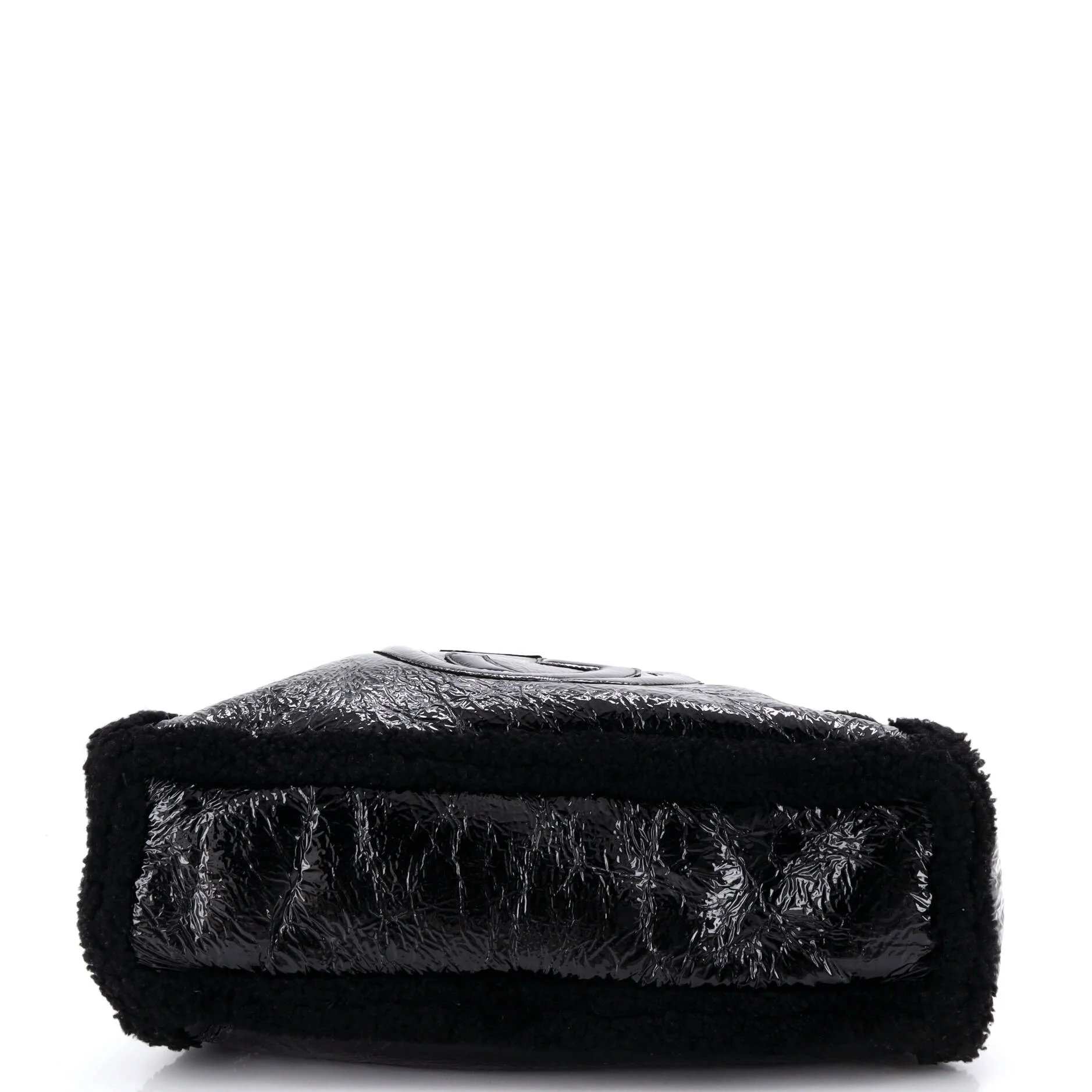 Soho Chain Strap Shoulder Bag Patent and Shearling Medium - Image 5