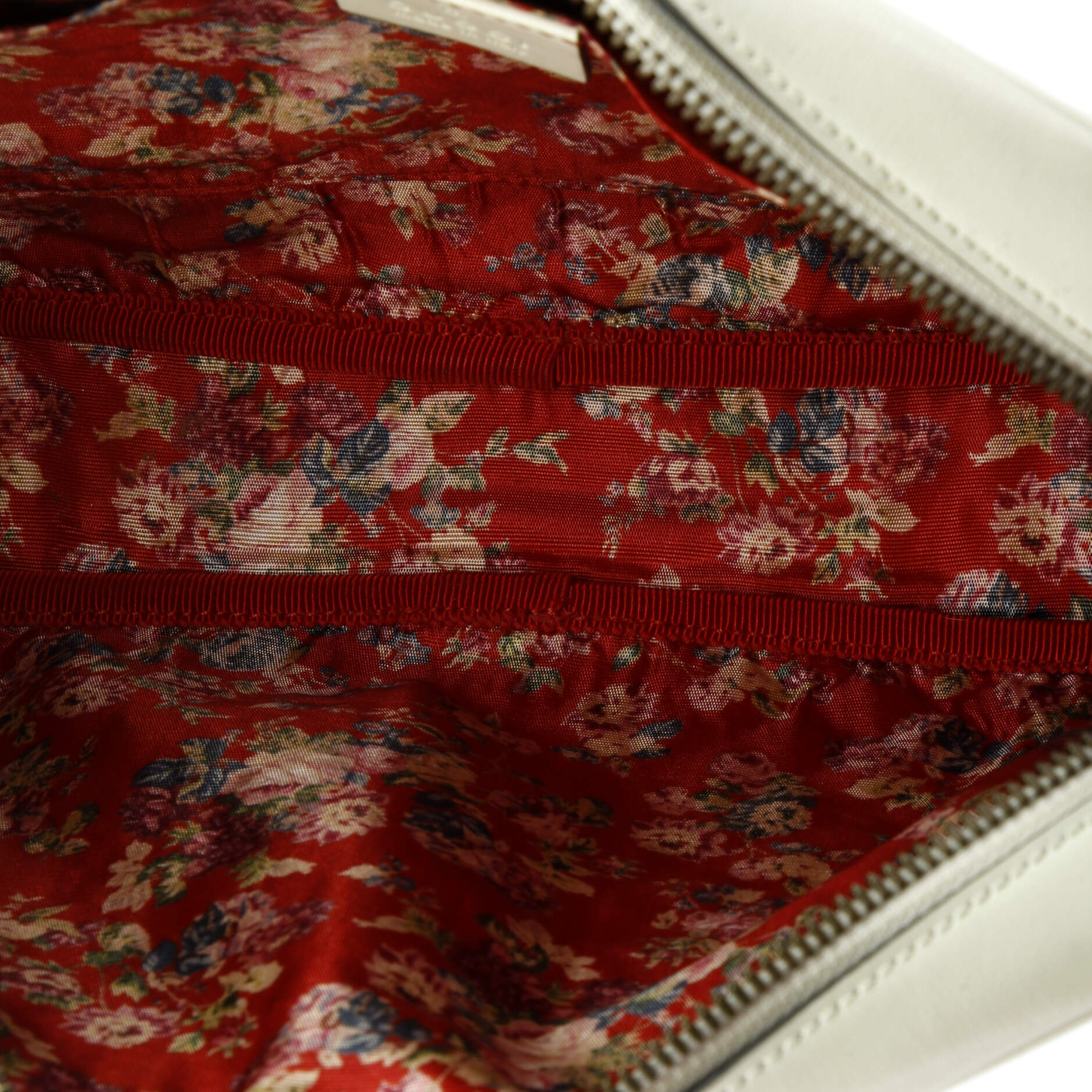 Trapuntata Camera Bag Quilted Leather Small - Image 9