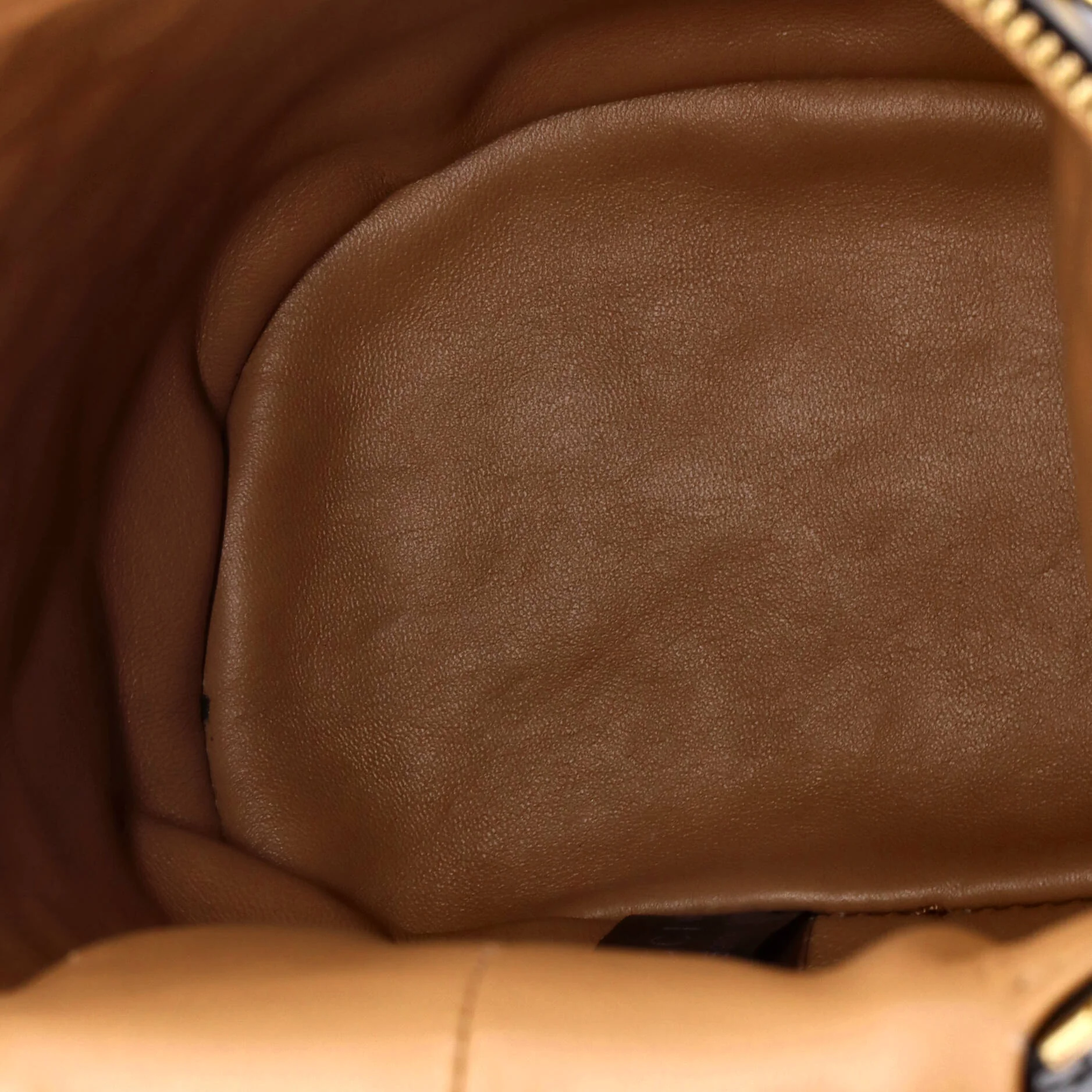 Trapuntata Crossbody Belt Bag Quilted Leather - Image 5