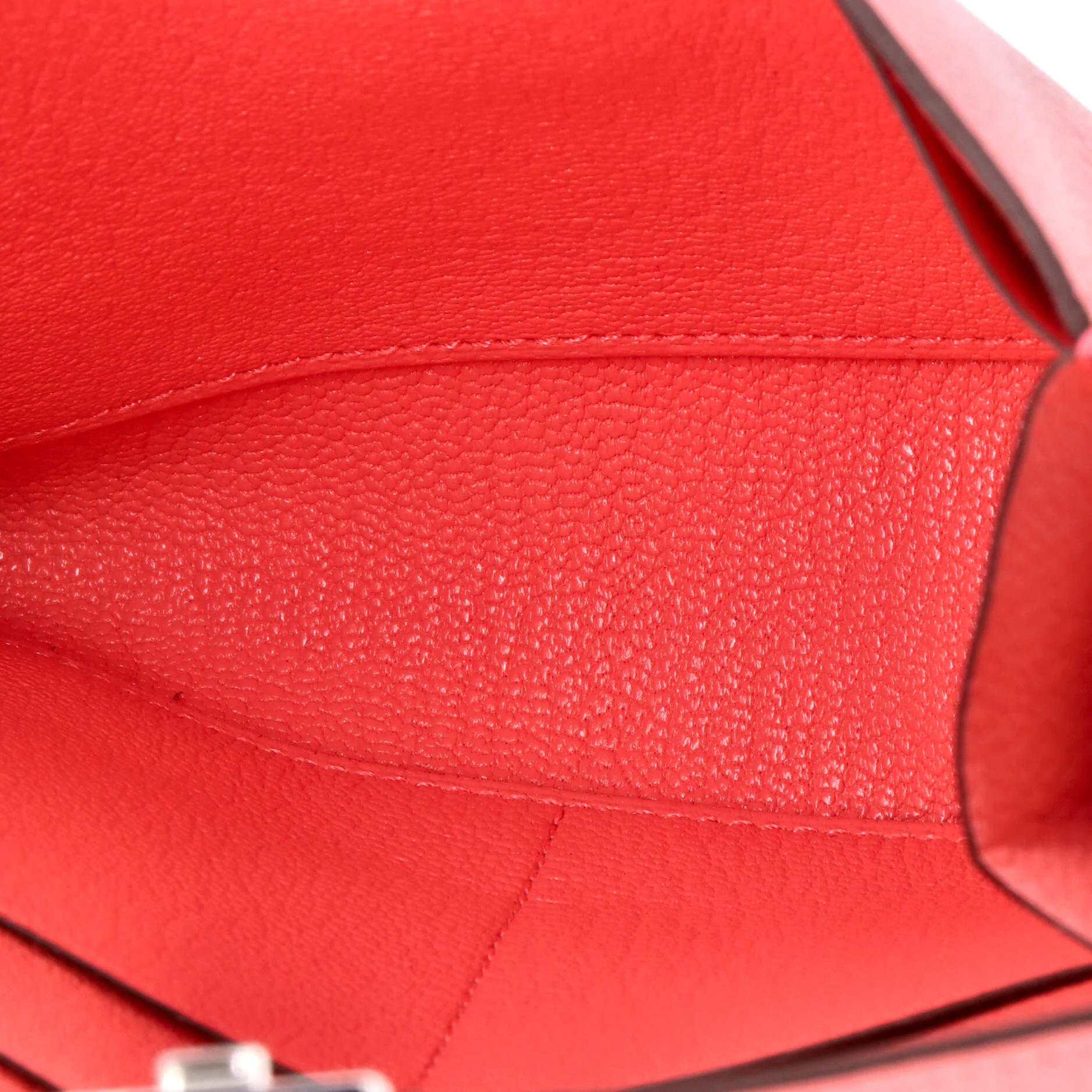 Clic Wallet on Strap Chevre Mysore 16 - Image 5