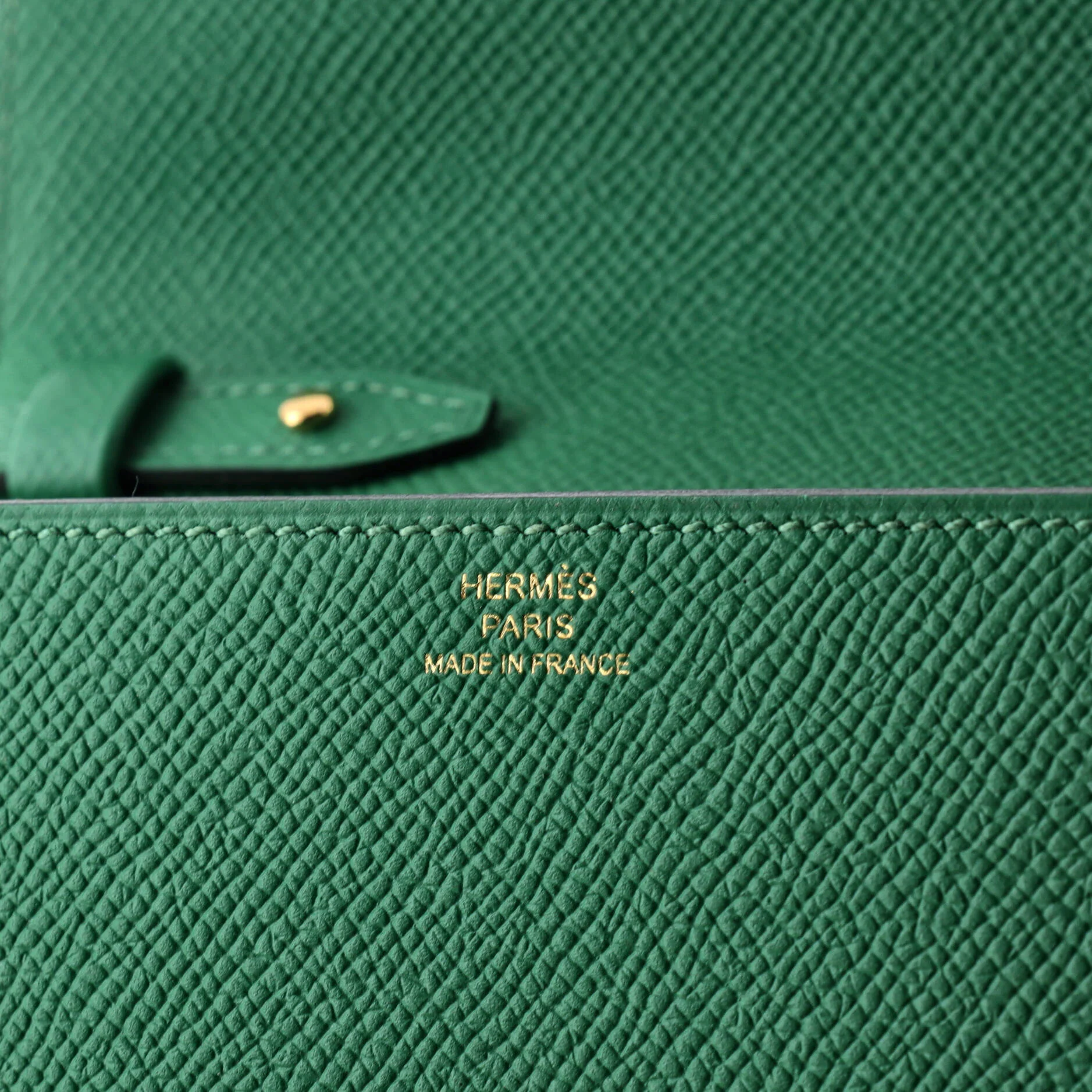 Clic Wallet on Strap Epsom 16 - Image 6