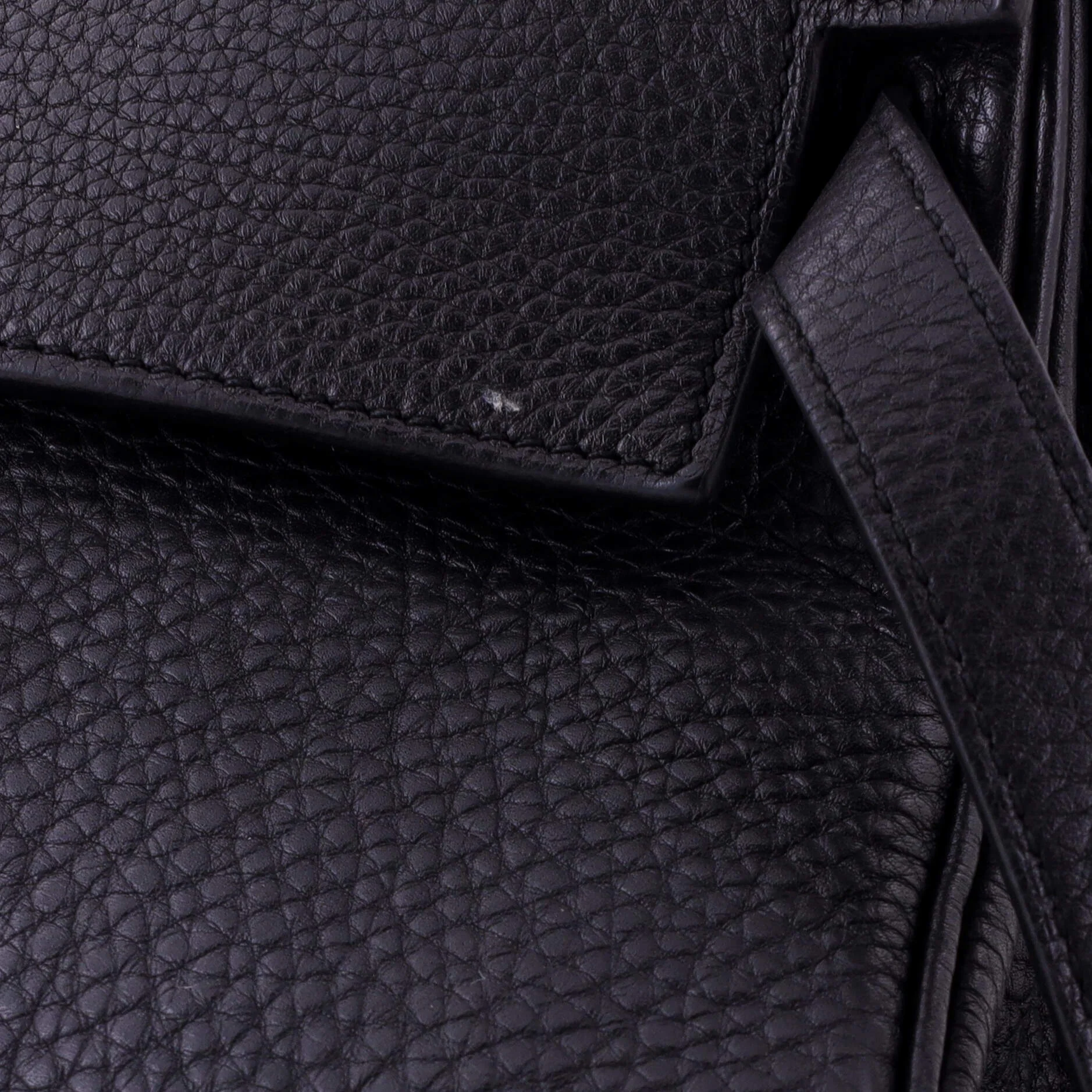 Kelly Handbag Noir Togo with Gold Hardware 32 - Image 8