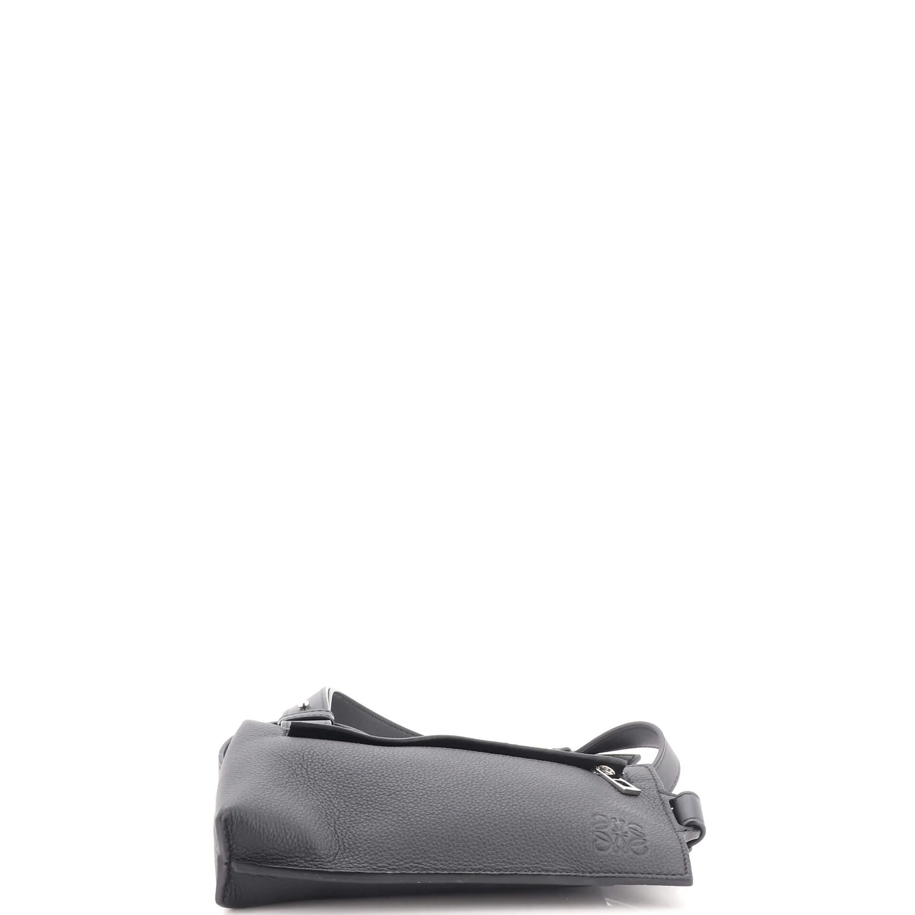 Vertical T Pocket Body Bag Leather - Image 4