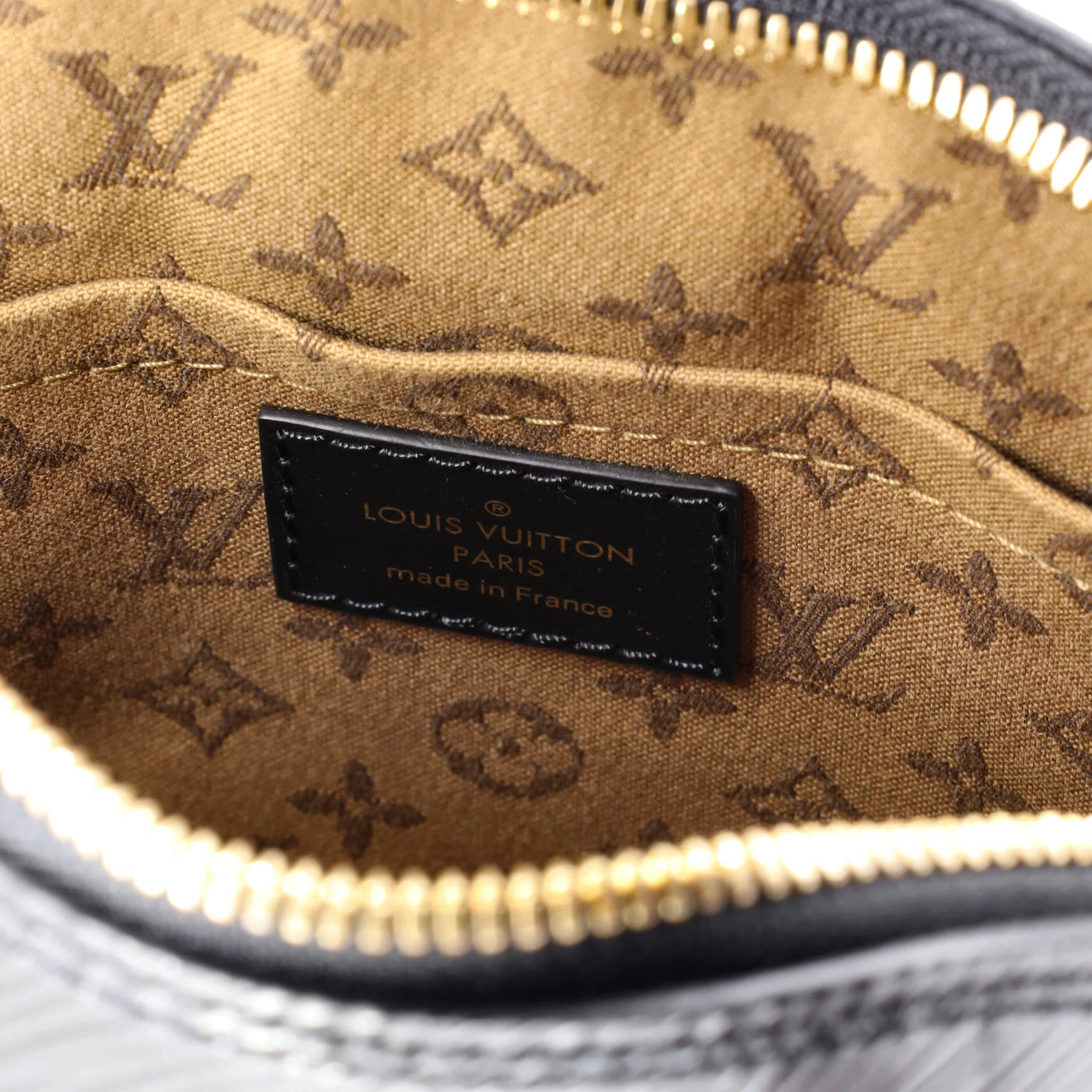 Alma Backpack Epi Leather - Image 6
