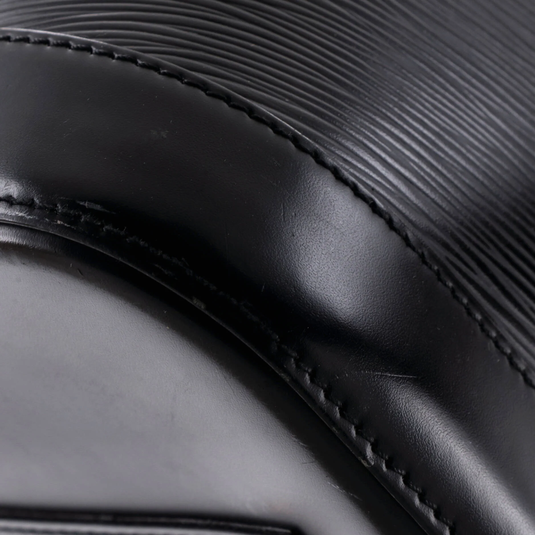Alma Handbag Epi Leather GM - Image 6