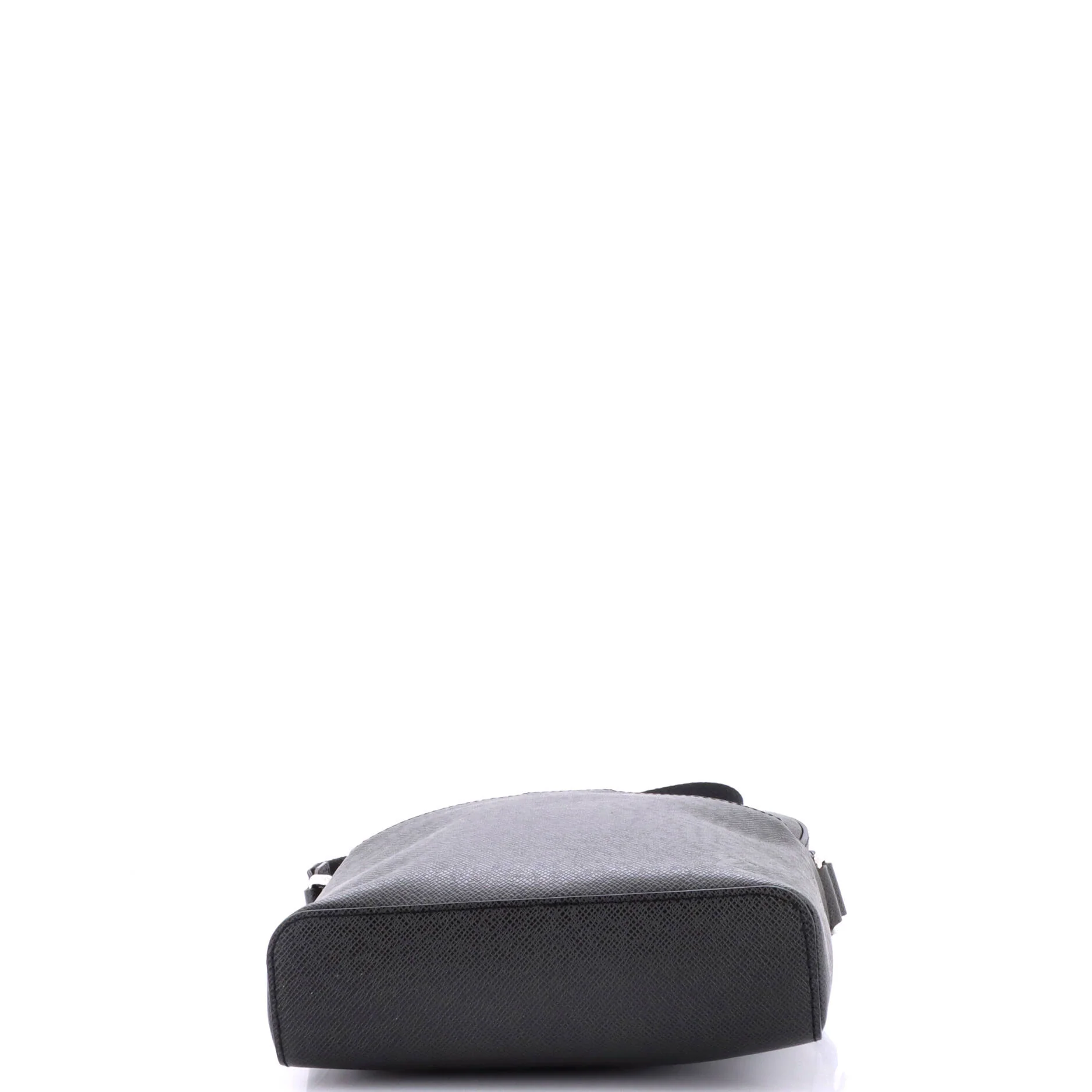 Anton Pochette Taiga Leather - Image 4