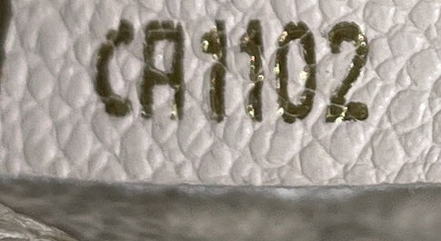 Artsy Handbag Monogram Empreinte Leather MM - Image 8