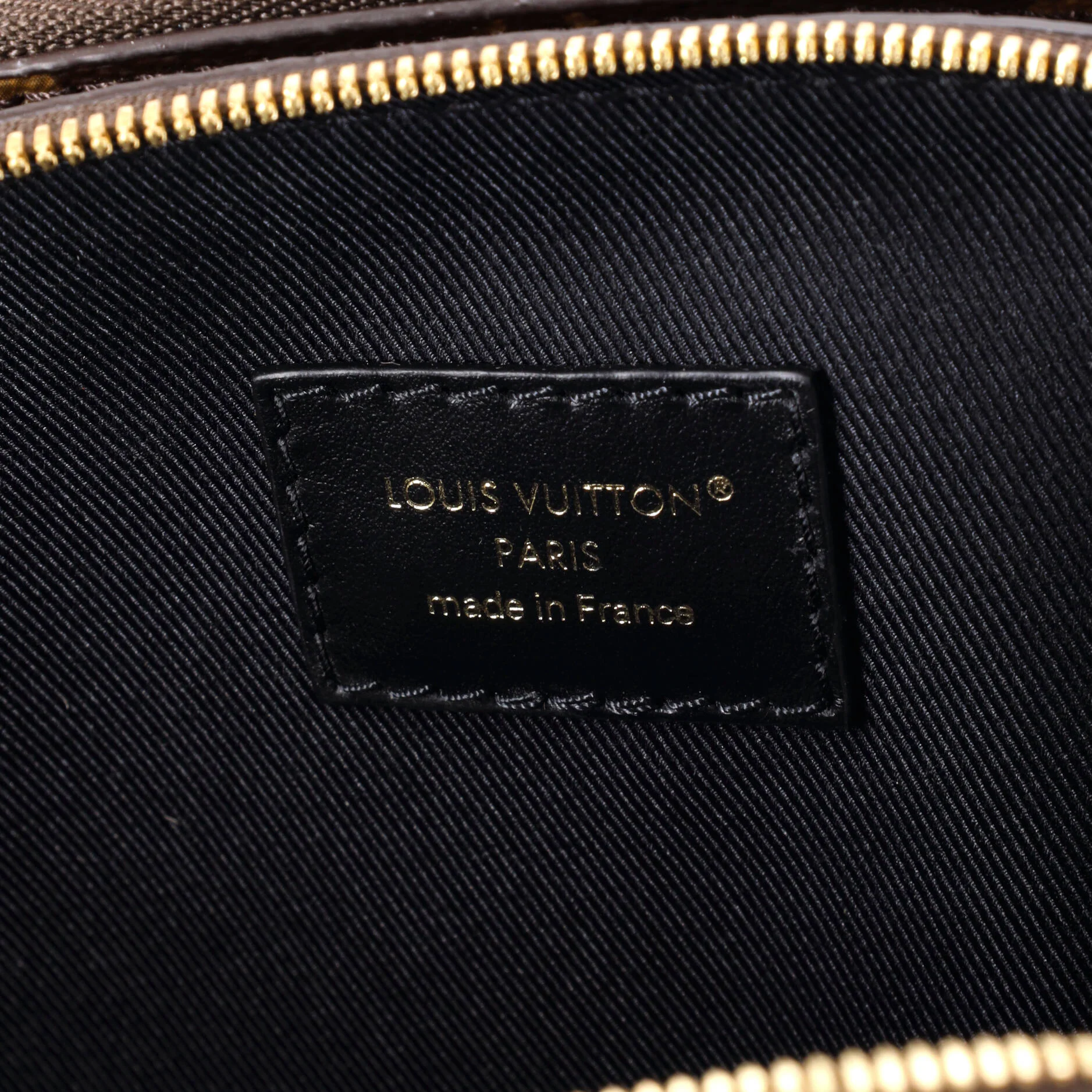Be Alma Chain Handbag Monogram Canvas - Image 6