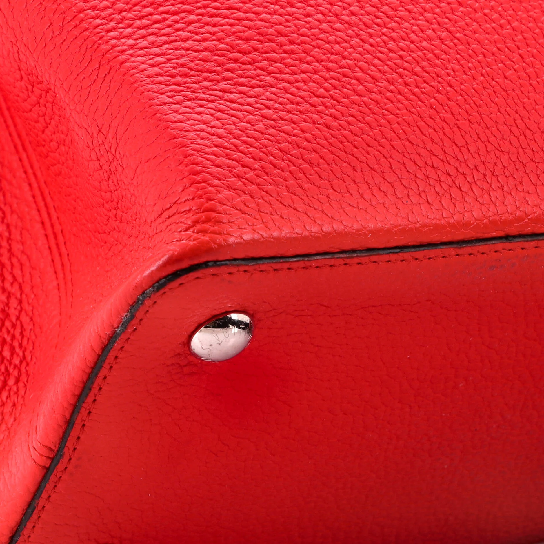 Capucines Bag Leather GM - Image 6