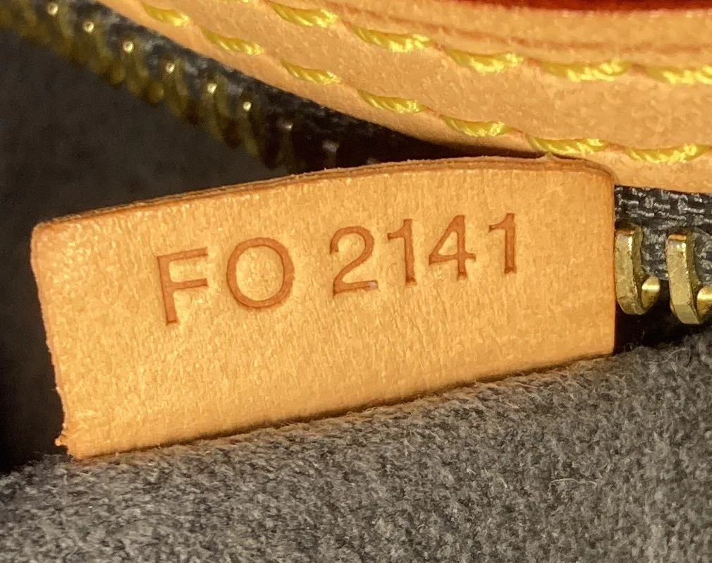 Daily Handbag Denim GM - Image 9