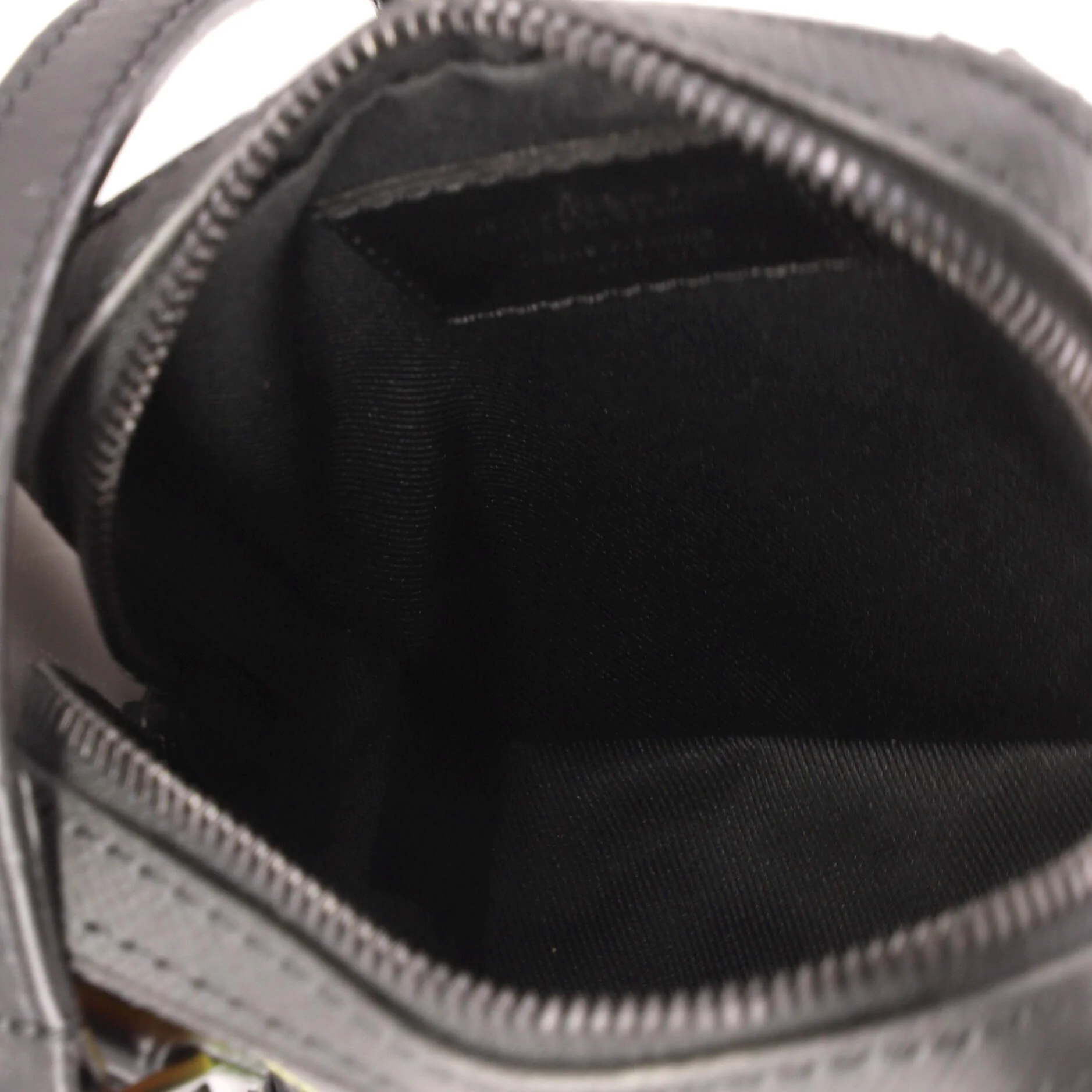 Danube Messenger Bag Rainbow Taiga Leather - Image 6
