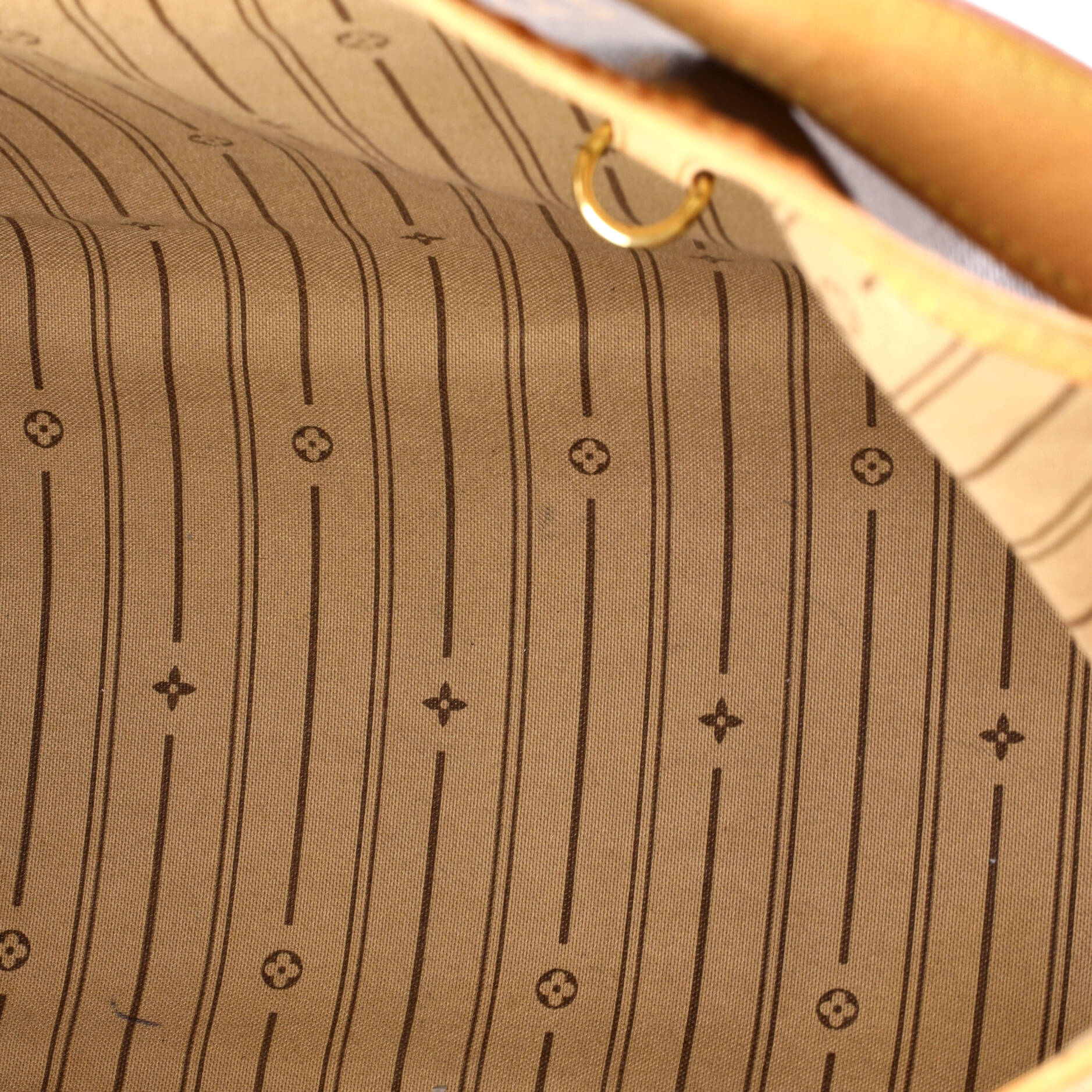 Delightful Handbag Monogram Canvas GM - Image 5