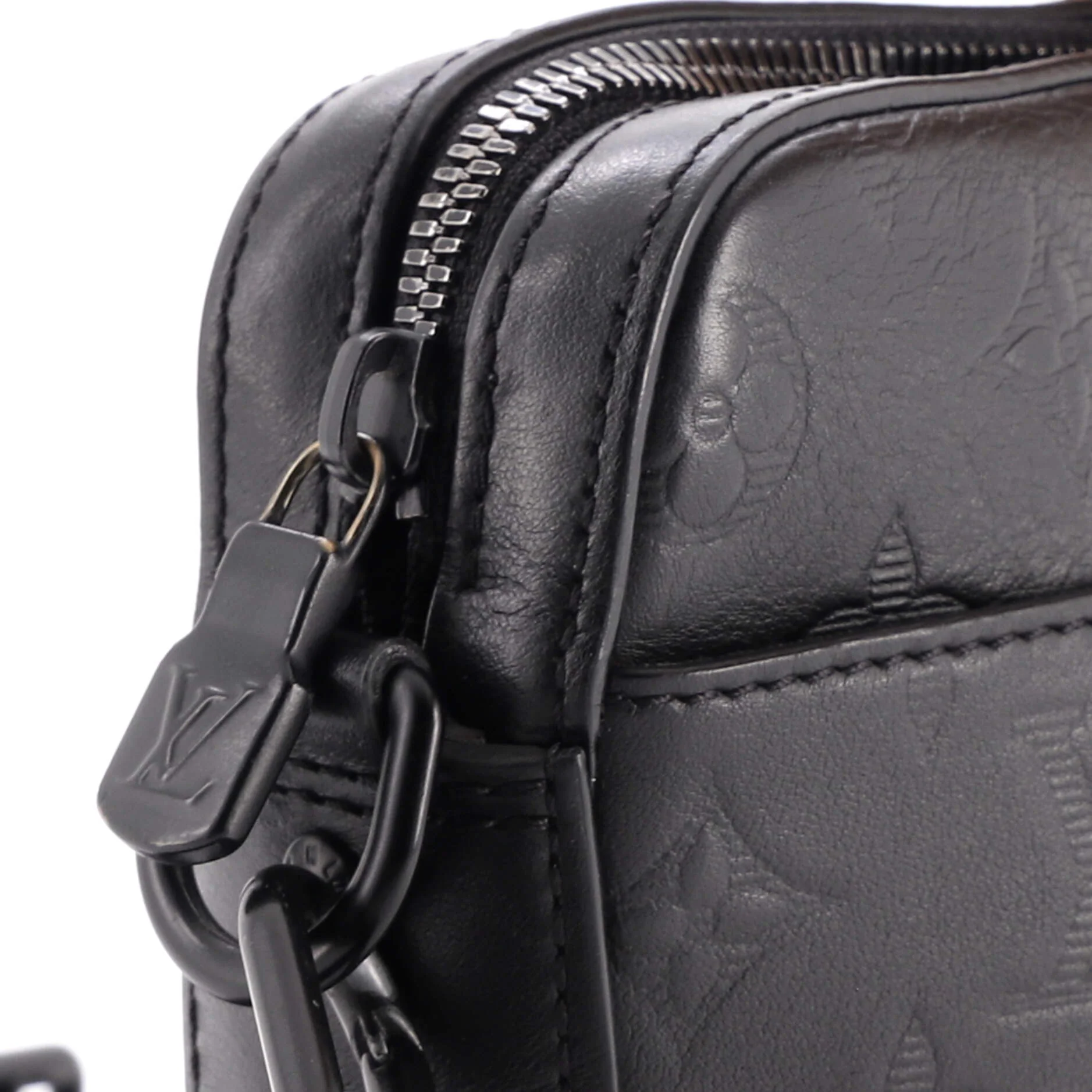 Duo Messenger Bag Monogram Shadow Leather - Image 7