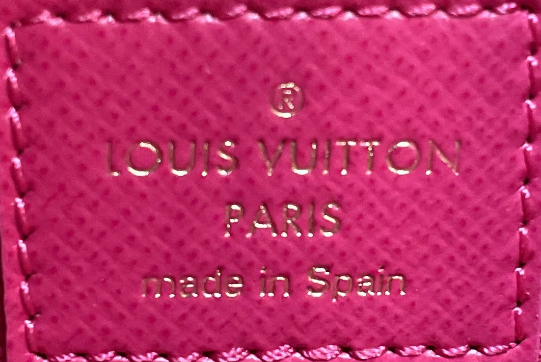 Felicie Pochette Limited Edition Vivienne Xmas Monogram Canvas - Image 9