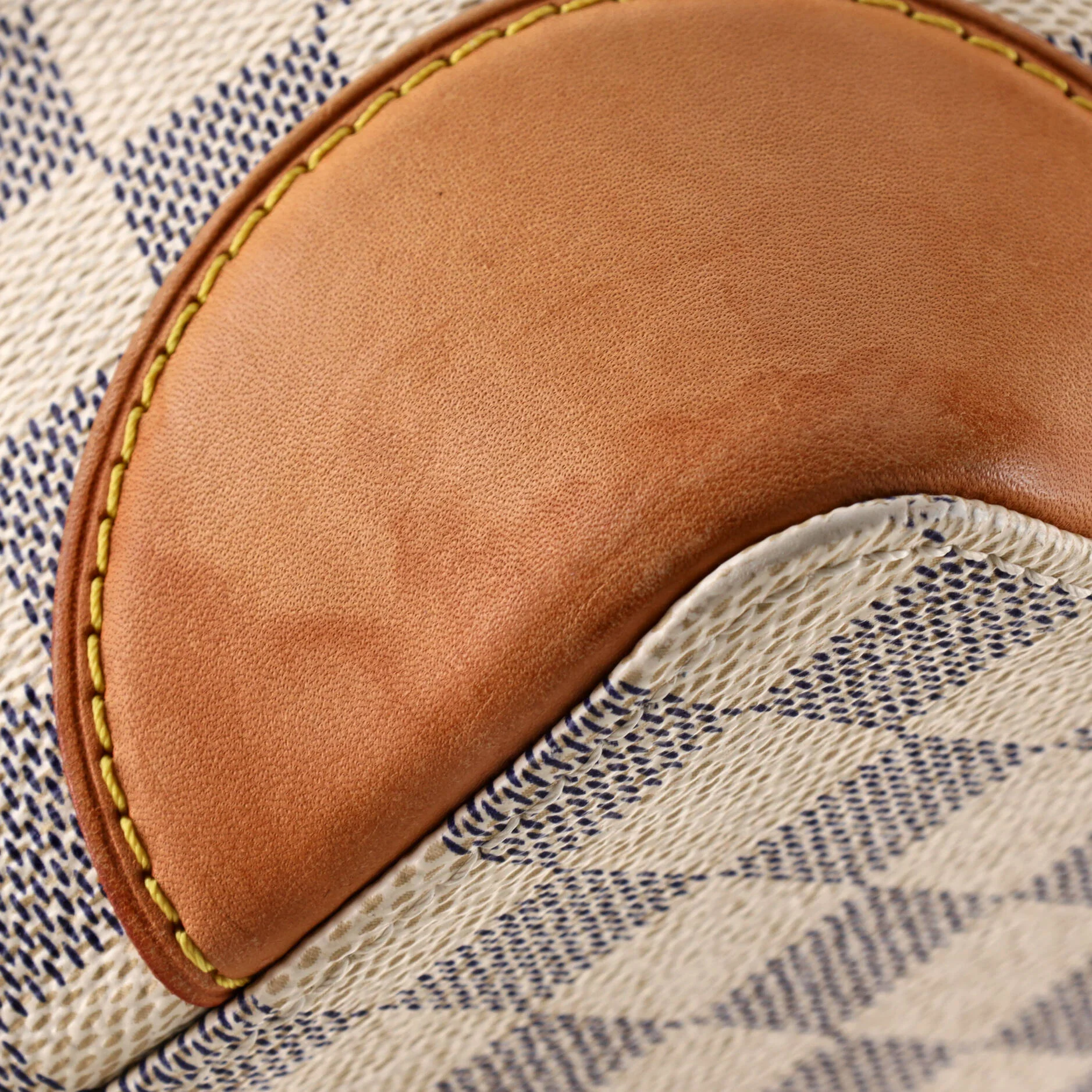 Hampstead Handbag Damier MM - Image 6