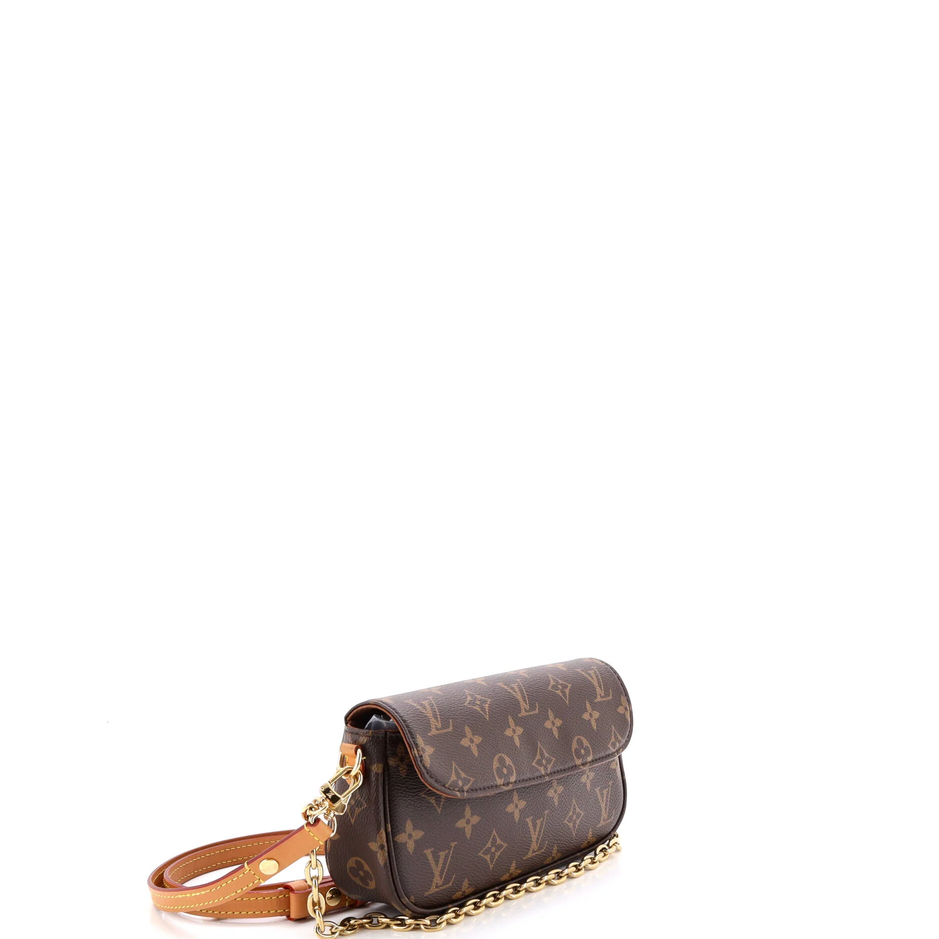 Ivy Wallet on Chain Monogram Canvas - Image 2