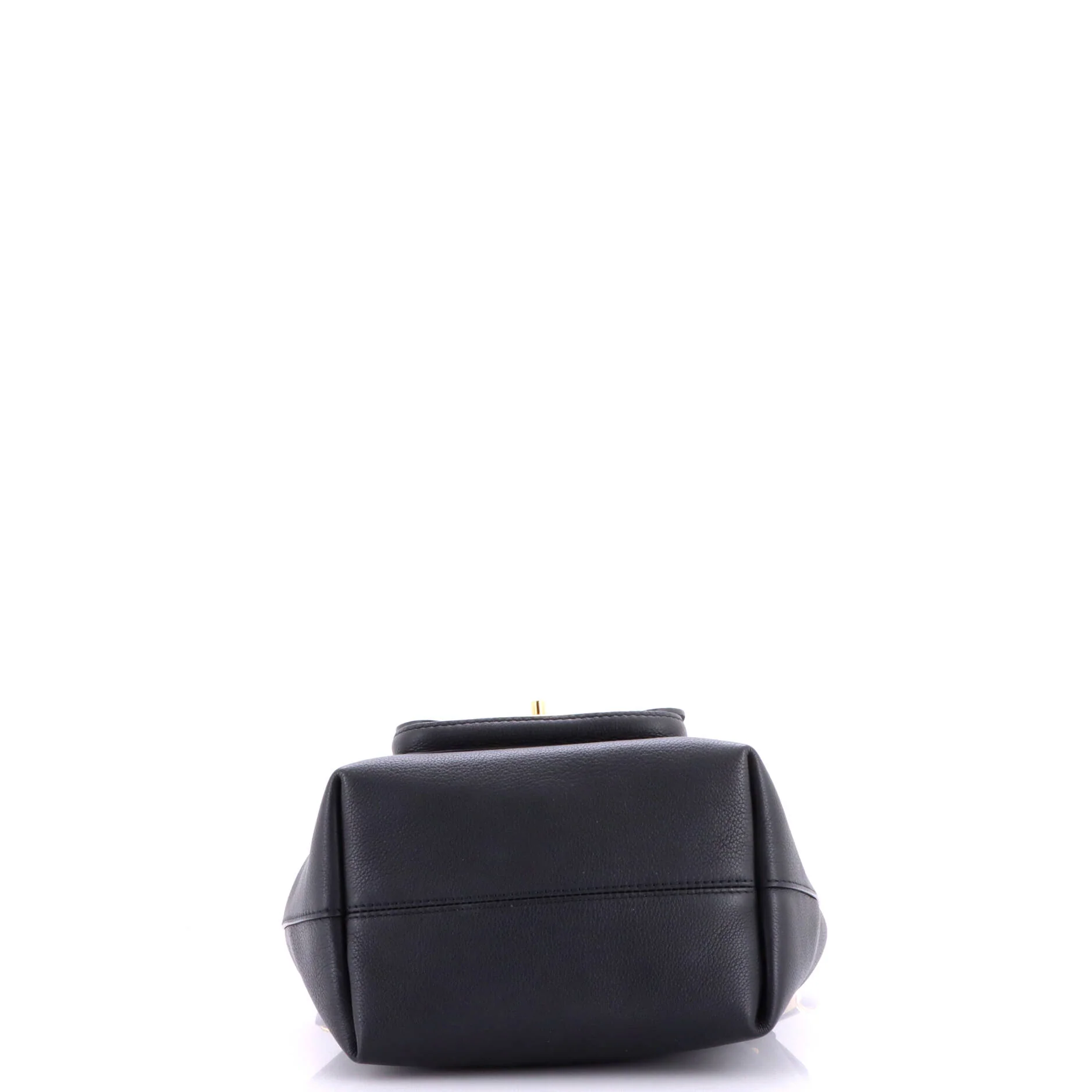 Lockme Pocket Bucket Bag Leather - Image 4