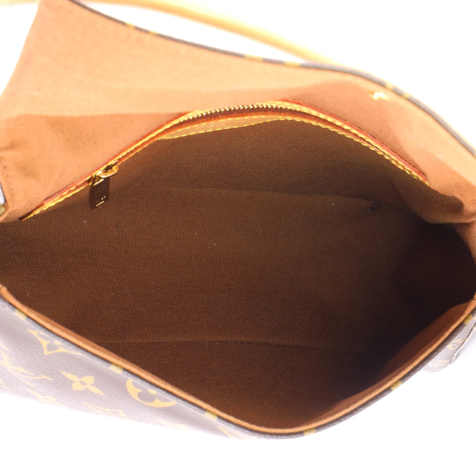 Looping Handbag Monogram Canvas GM - Image 5