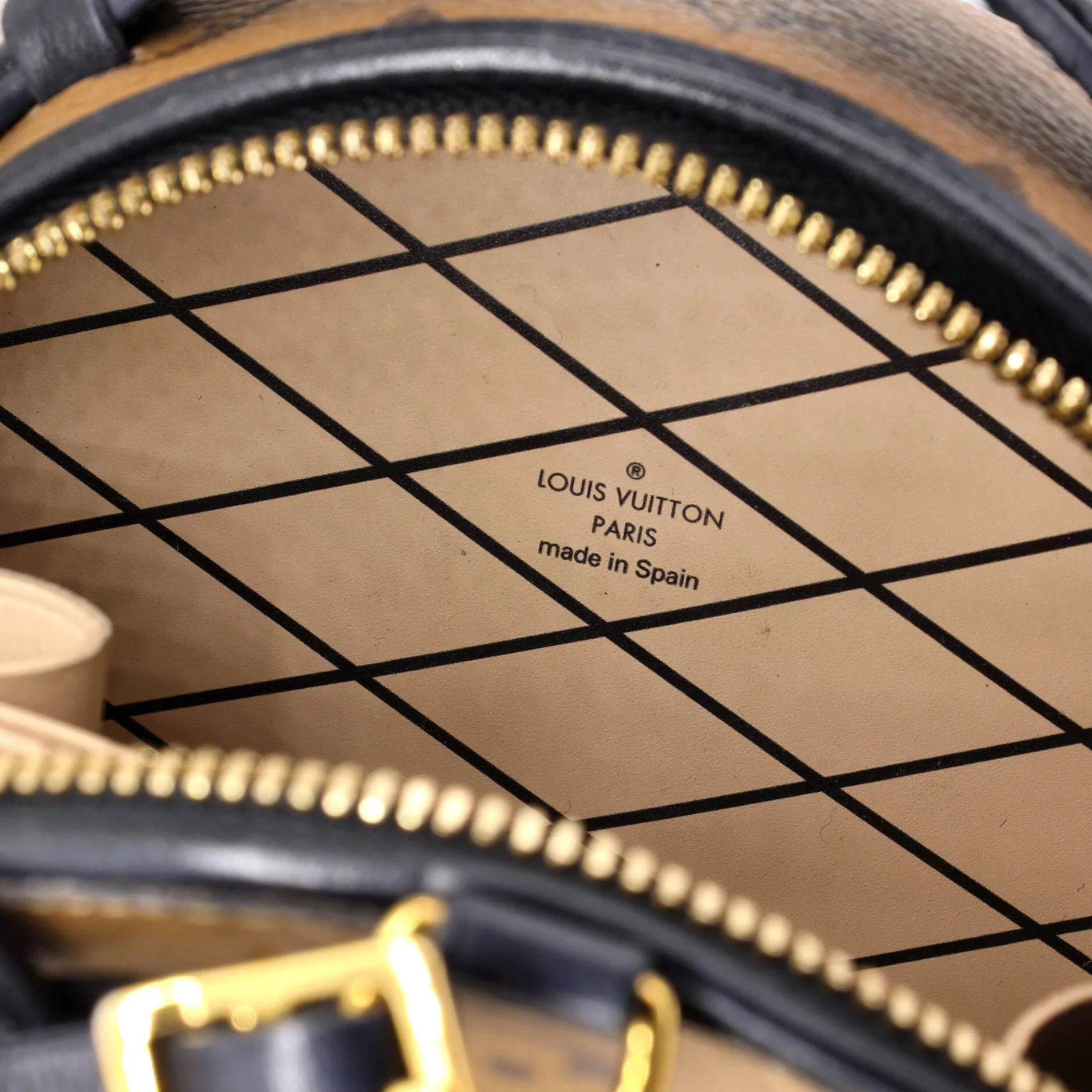 Mini Boite Chapeau Bag Reverse Monogram Canvas - Image 7