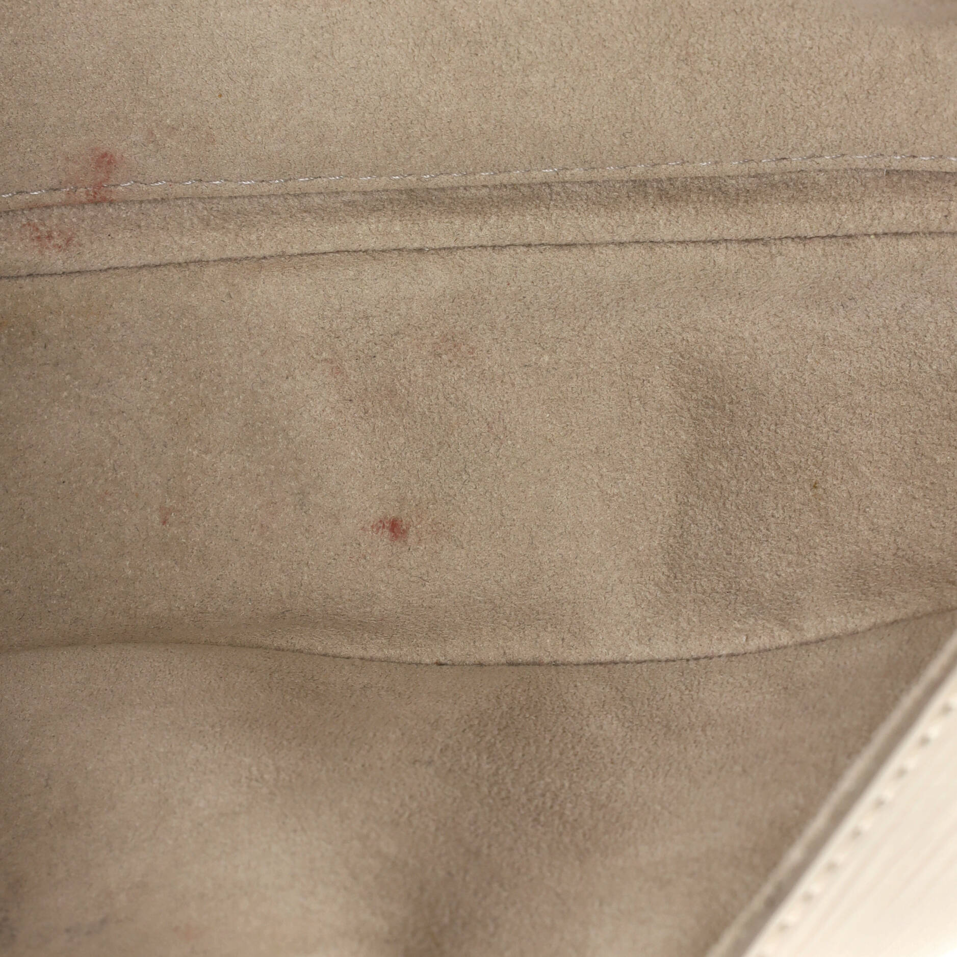 Montaigne Clutch Epi Leather - Image 5