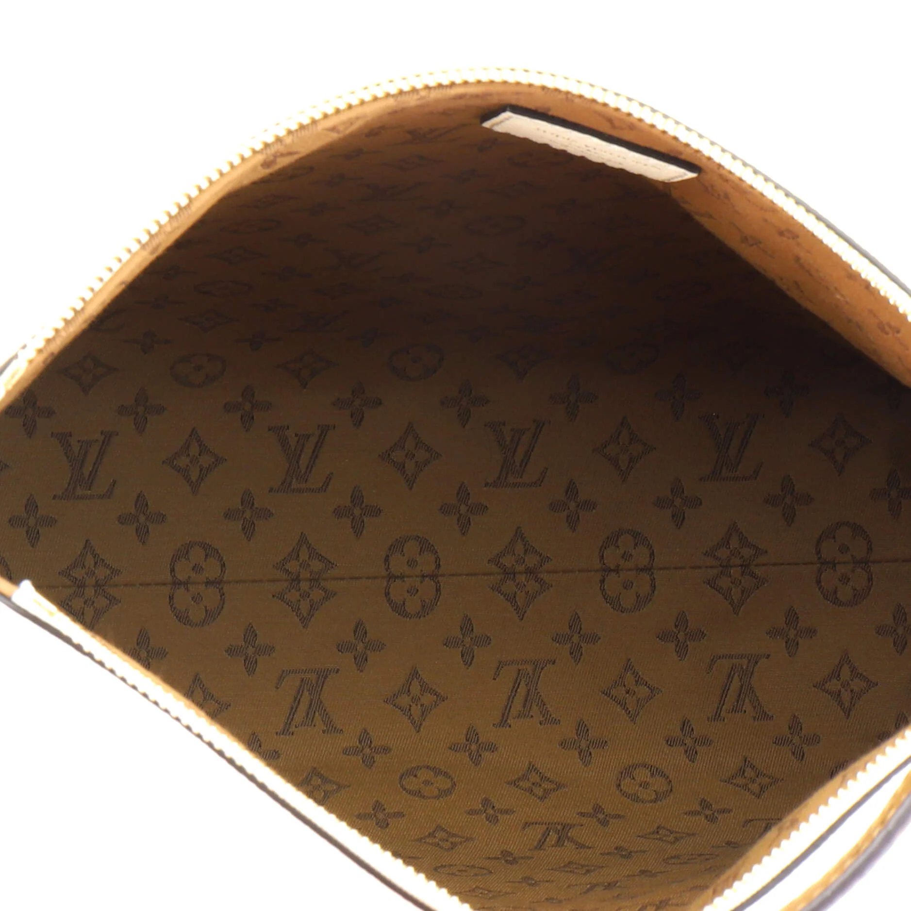 Multipass Bag Leather - Image 5