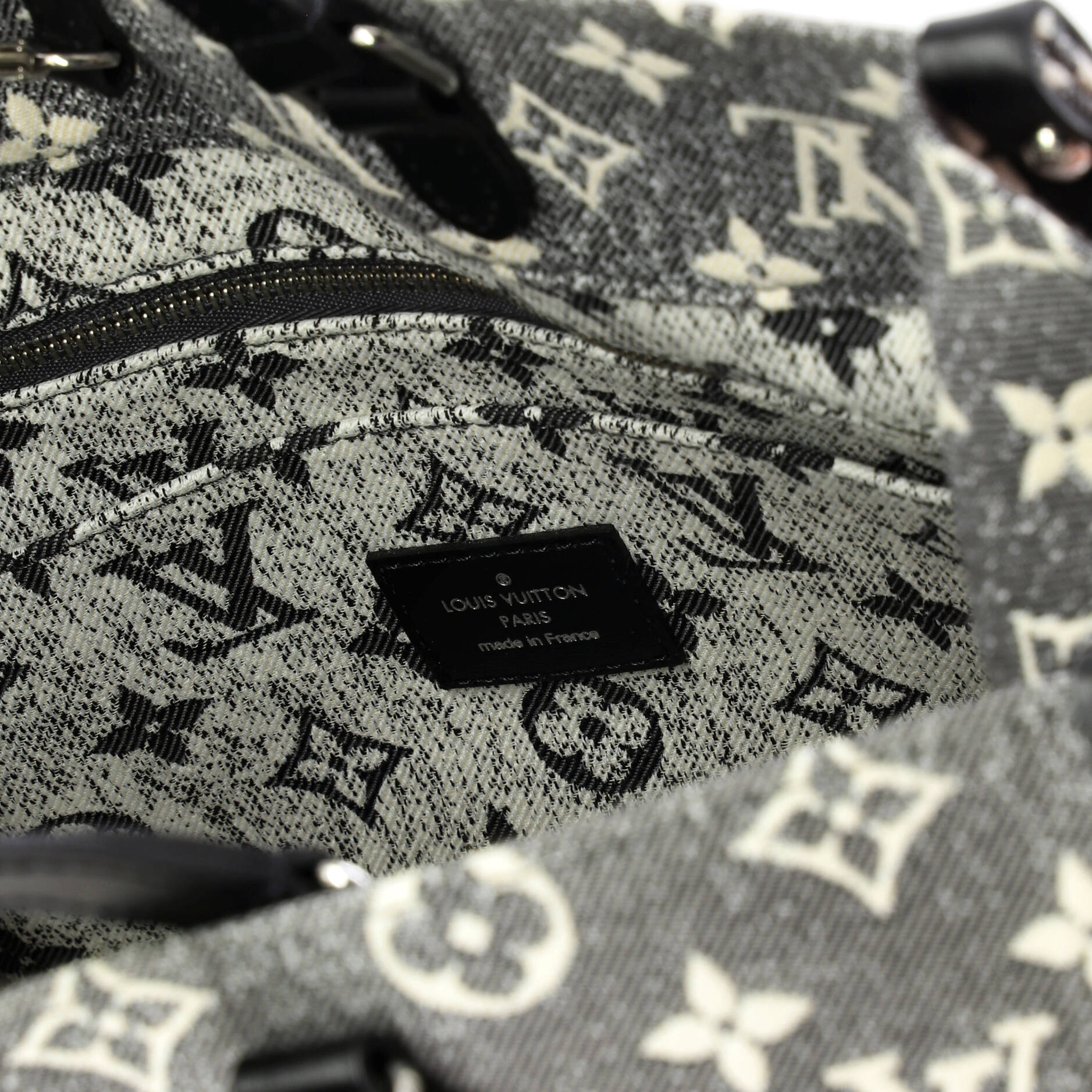 OnTheGo Tote Monogram Jacquard Denim MM - Image 6