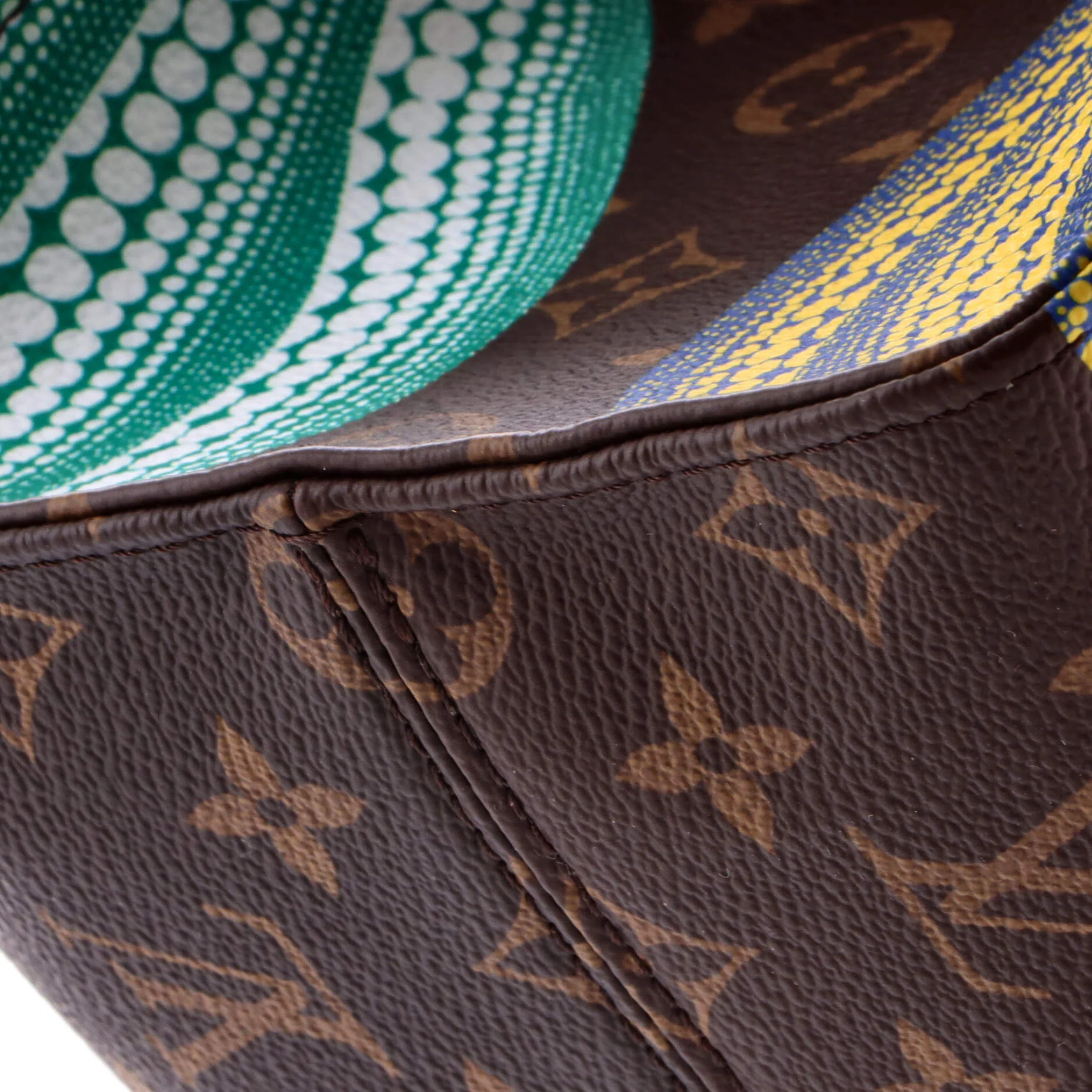 OnTheGo Tote Yayoi Kusama Pumpkins Monogram Canvas MM - Image 6