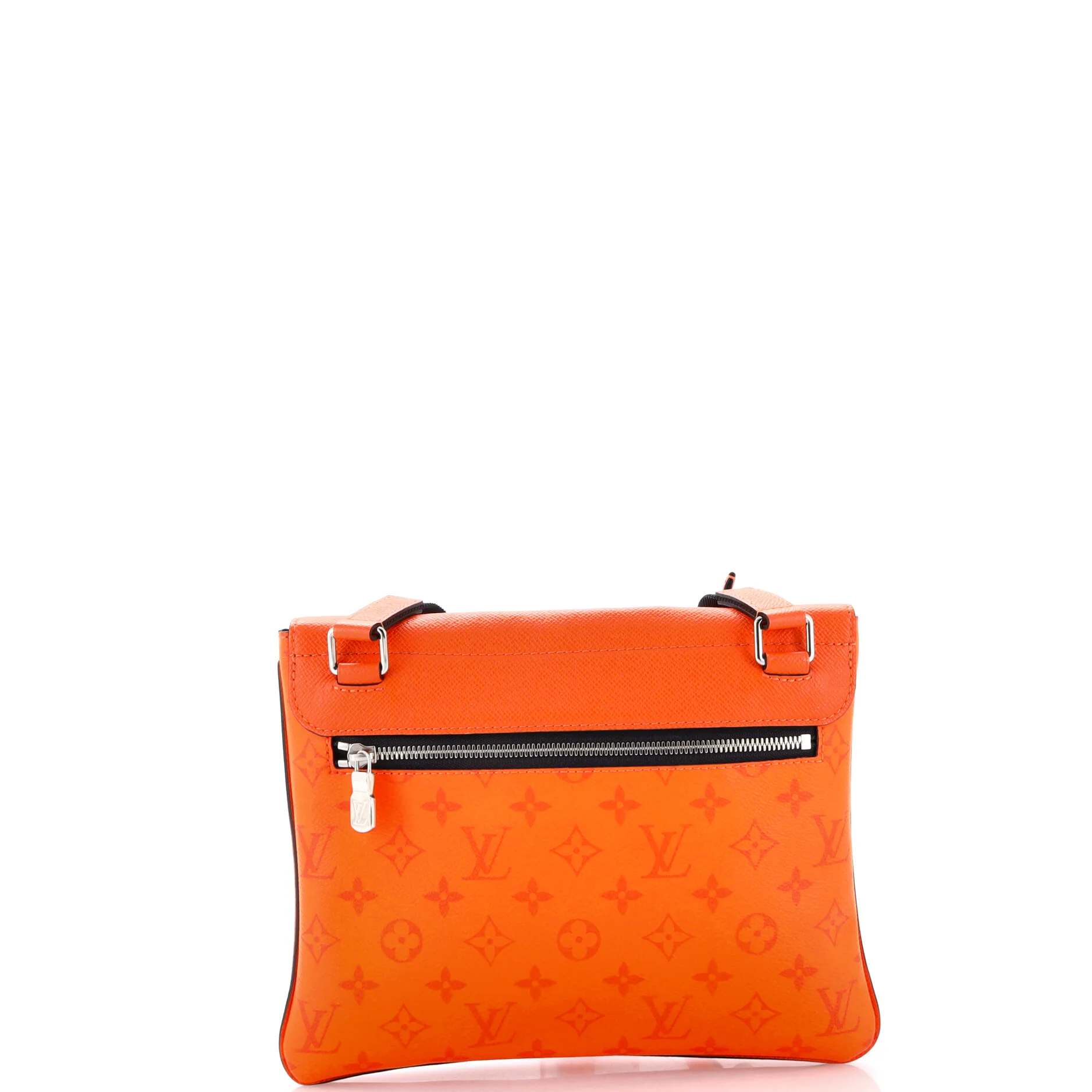 Outdoor Flap Messenger Monogram Taigarama - Image 3