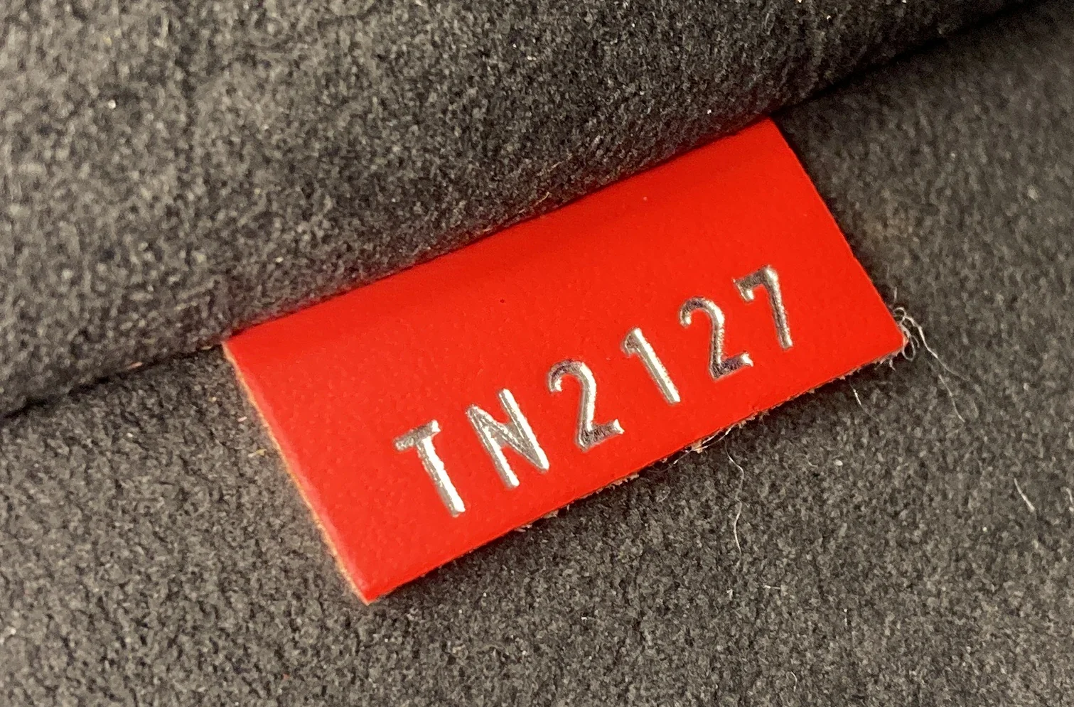 Pochette Jour Limited Edition Supreme Epi Leather GM - Image 7